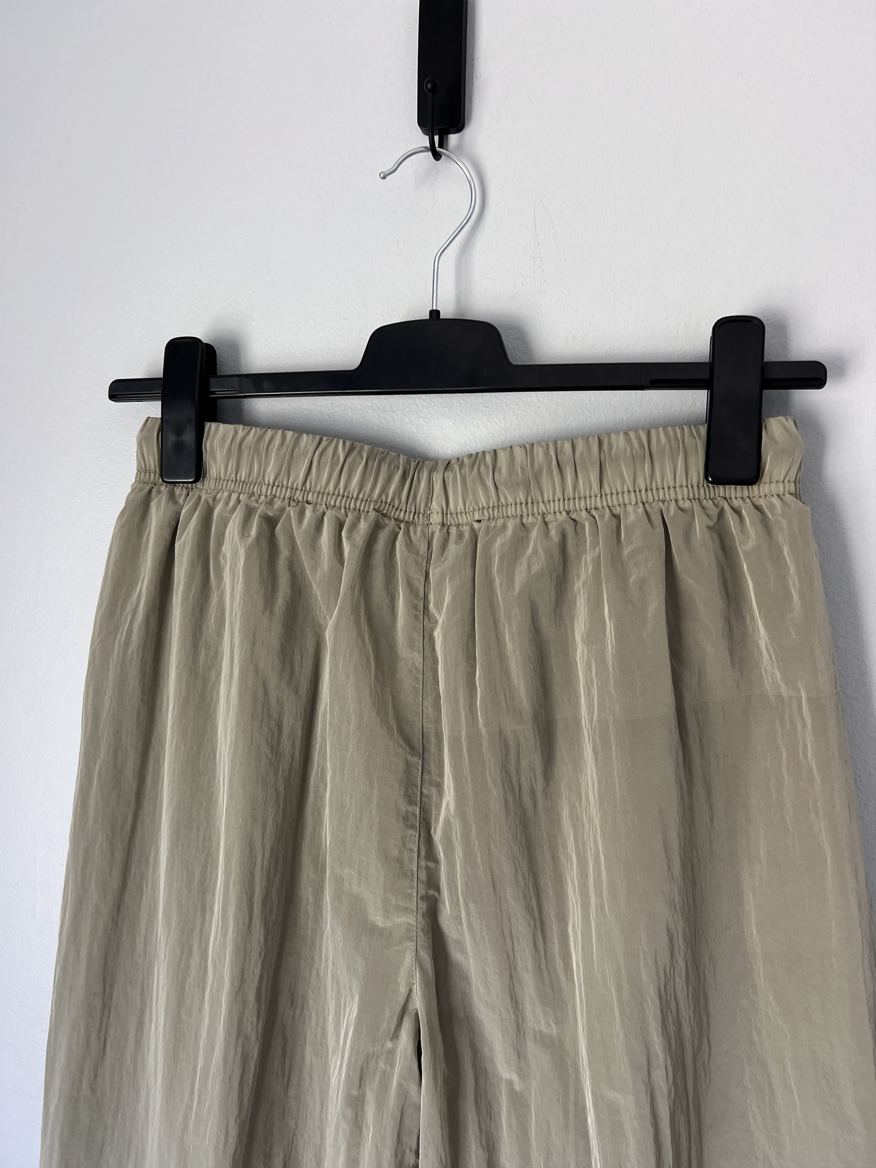 Essentials × Fear of God Fear of God Essentials Nylon Crinkle Track Pants Size US 30 / EU 46 - 7 Thumbnail