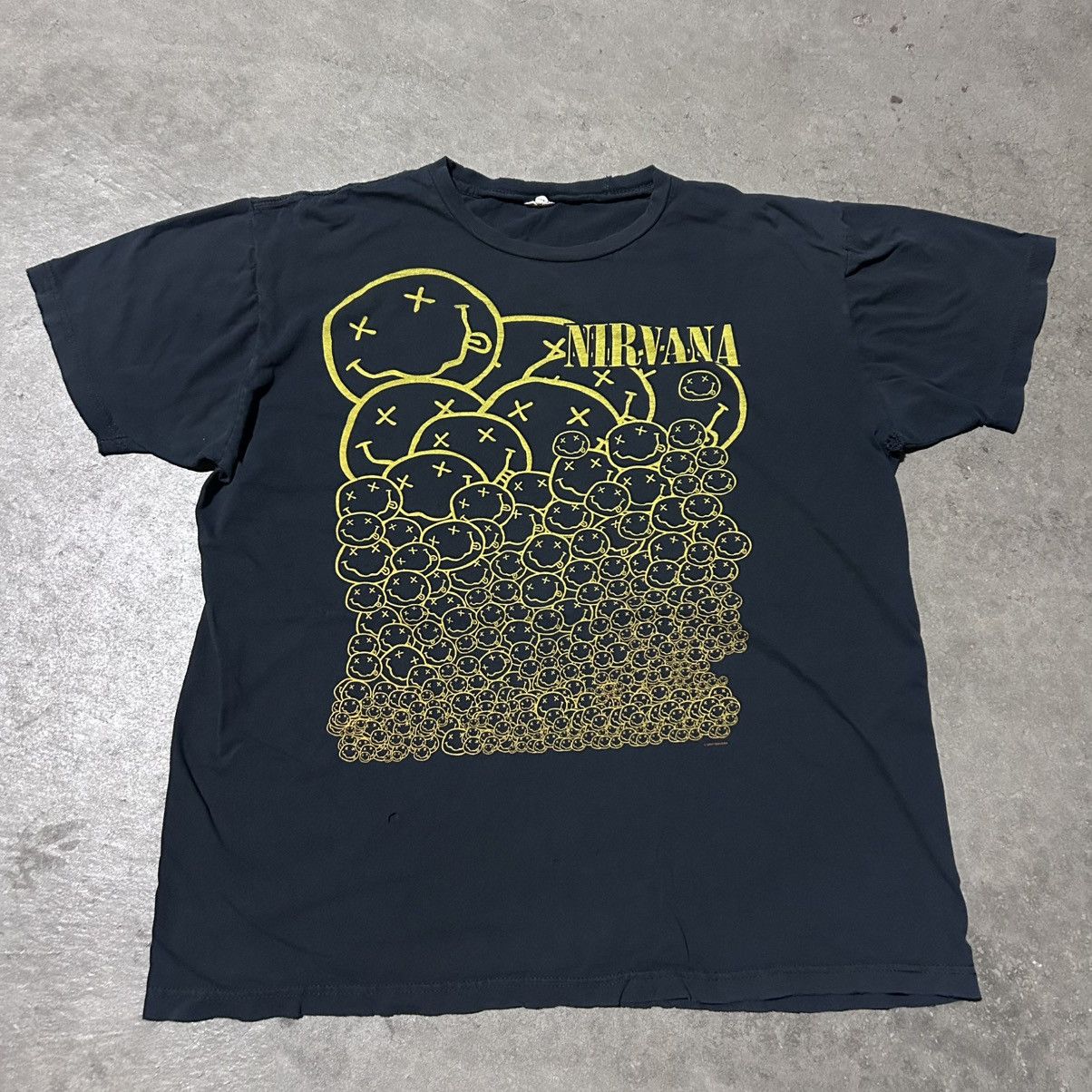 NIRVANA Vestibule Y2K Anvil Blue Tシャツ Anvil Nirvana Vestibule vintage t-shirt | Grailed