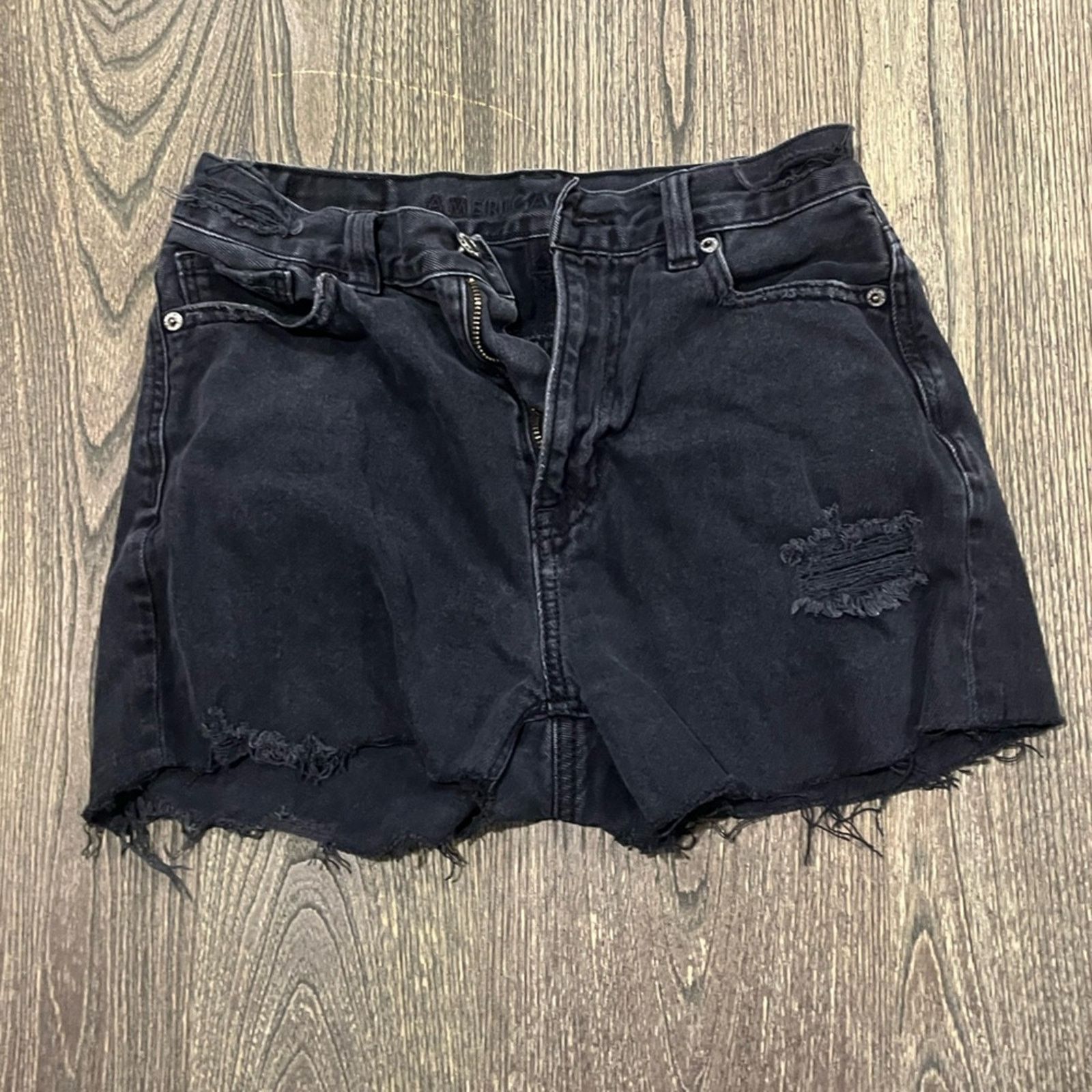 American Eagle Outfitters American Eagle Jean Shorts High Rise Frayed Hem Black Size 0 Size 25" / US 0 / IT 36 - 1 Thumbnail