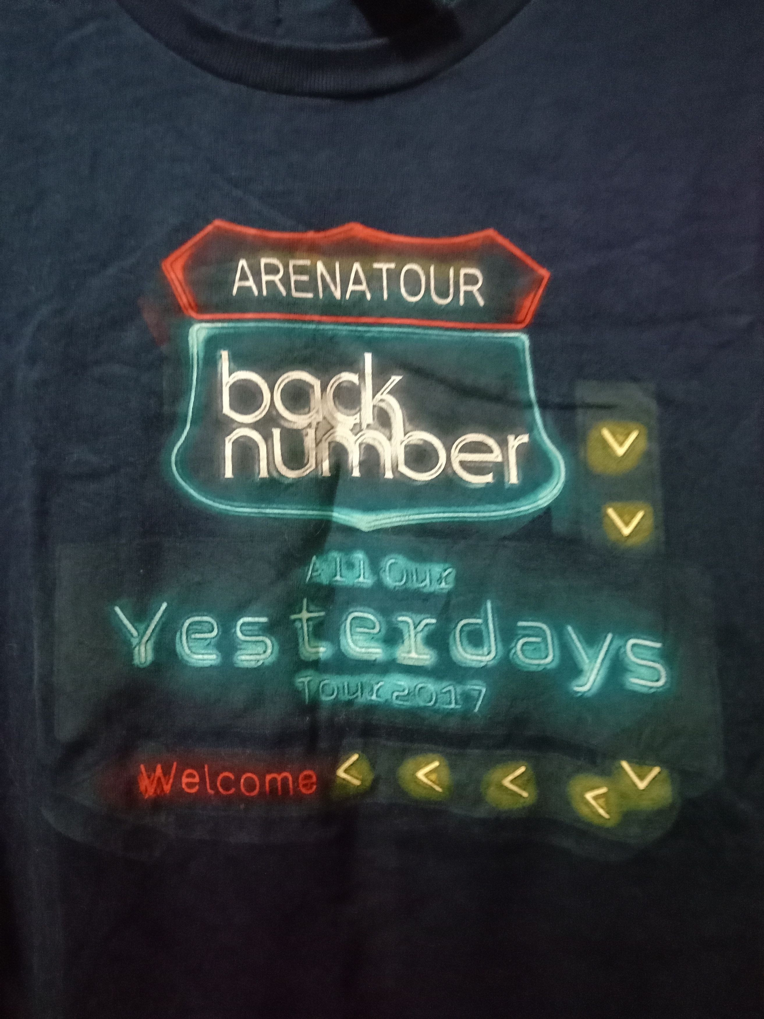 Japanese Brand T-shirt Back Number Arena Tour "All Our Yesterday" Original Size US L / EU 52-54 / 3 - 2 Thumbnail