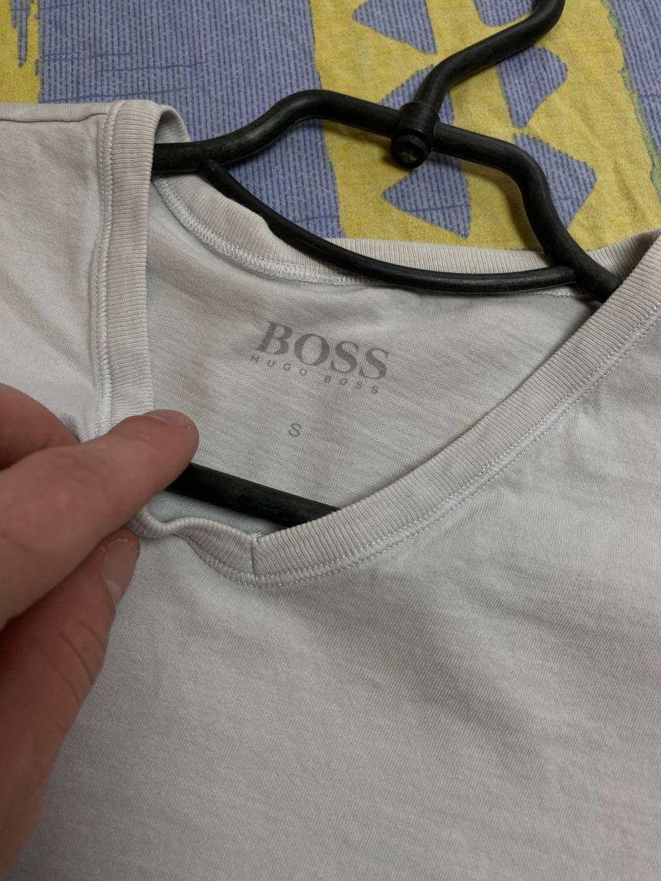 Hugo Boss Vintage Hugo Boss t shirt Size US S / EU 44-46 / 1 - 5 Thumbnail