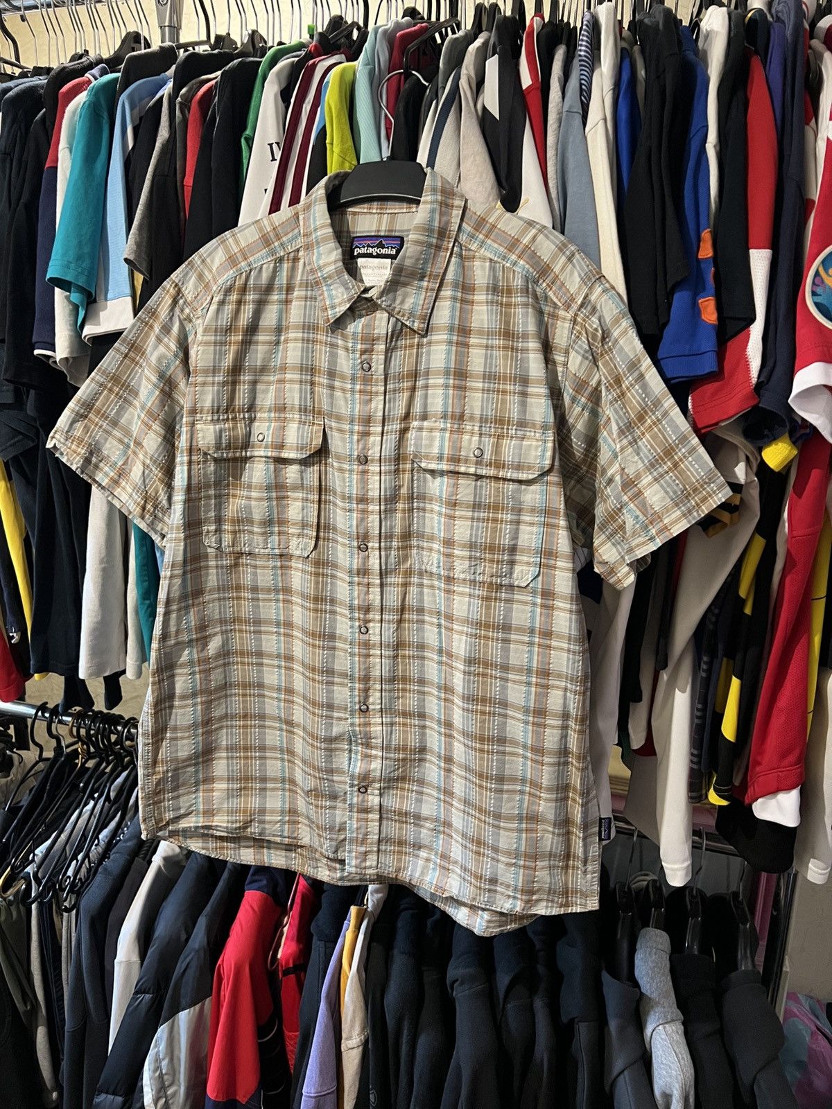 Patagonia VINTAGE PATAGONIA BEIGE BUTTON UP SHIRT BRUSHPOPPER STYLE Size US L / EU 52-54 / 3 - 2 Thumbnail