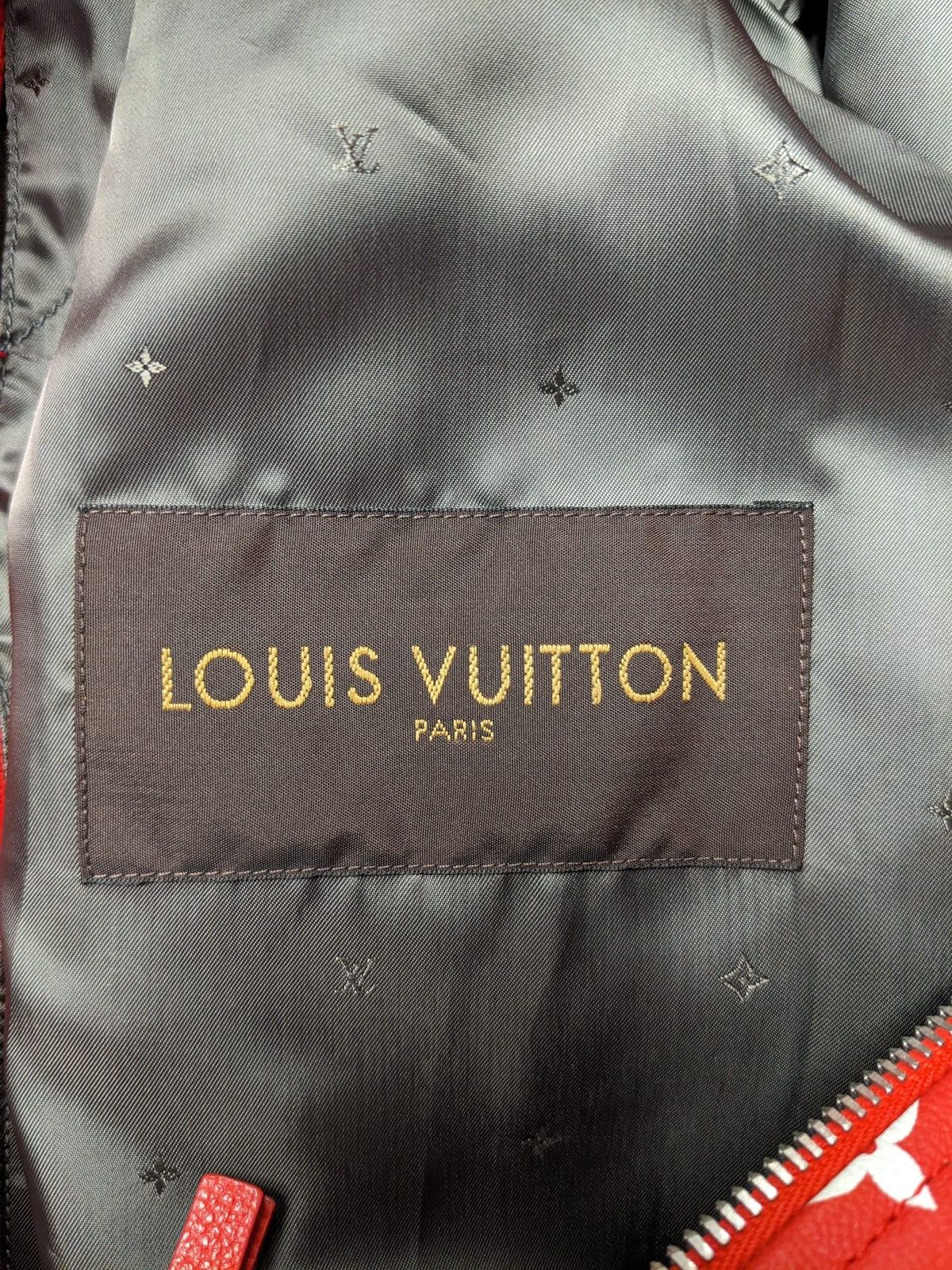 Louis Vuitton SUPREME X LOUIS VUITTON LEATHER BASEBALL JACKET Size US M / EU 48-50 / 2 - 9 Thumbnail