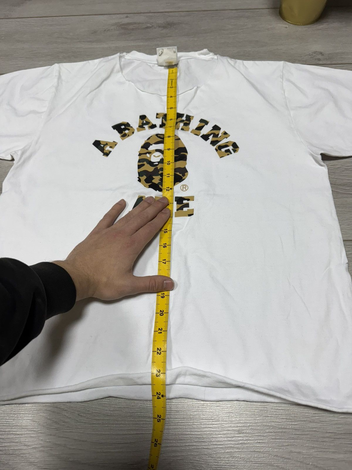 Bape Bape ape head camo tee shirt Japan Size US L / EU 52-54 / 3 - 11 Thumbnail