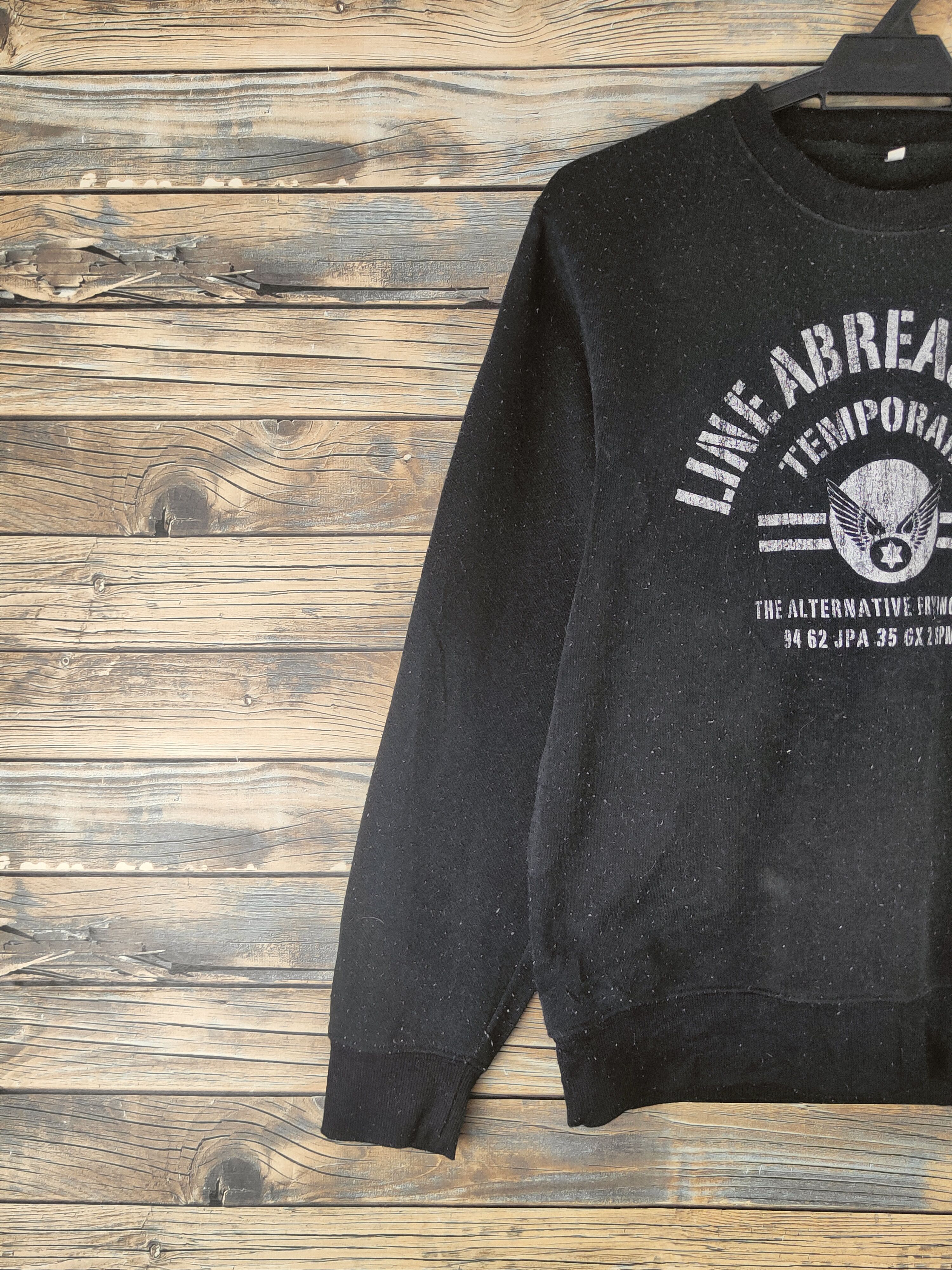 Japanese Brand Vintage Japanese Brand Black Sweatshirts Size US M / EU 48-50 / 2 - 3 Thumbnail