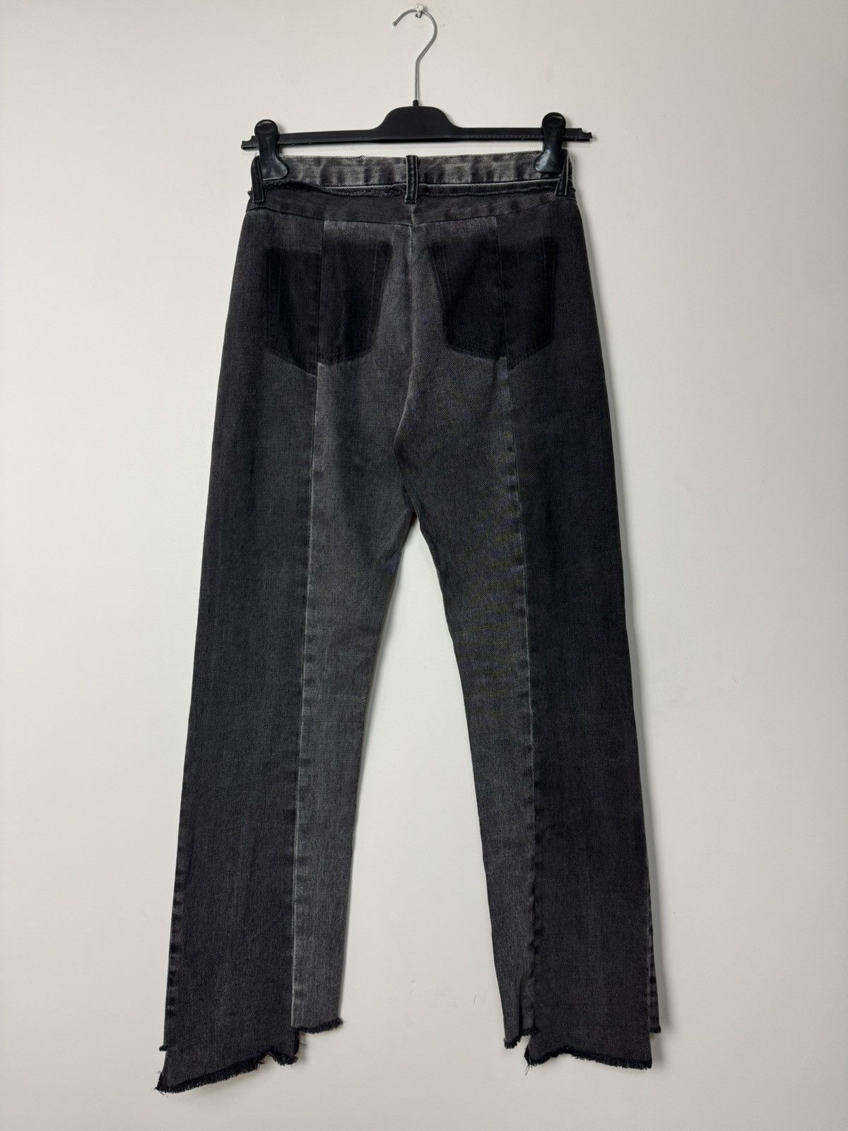 Maison Margiela Maison Margiela Black Deconstructed Hybrid Jeans Line 1 Size 27" / US 4 / IT 40 - 2 Thumbnail