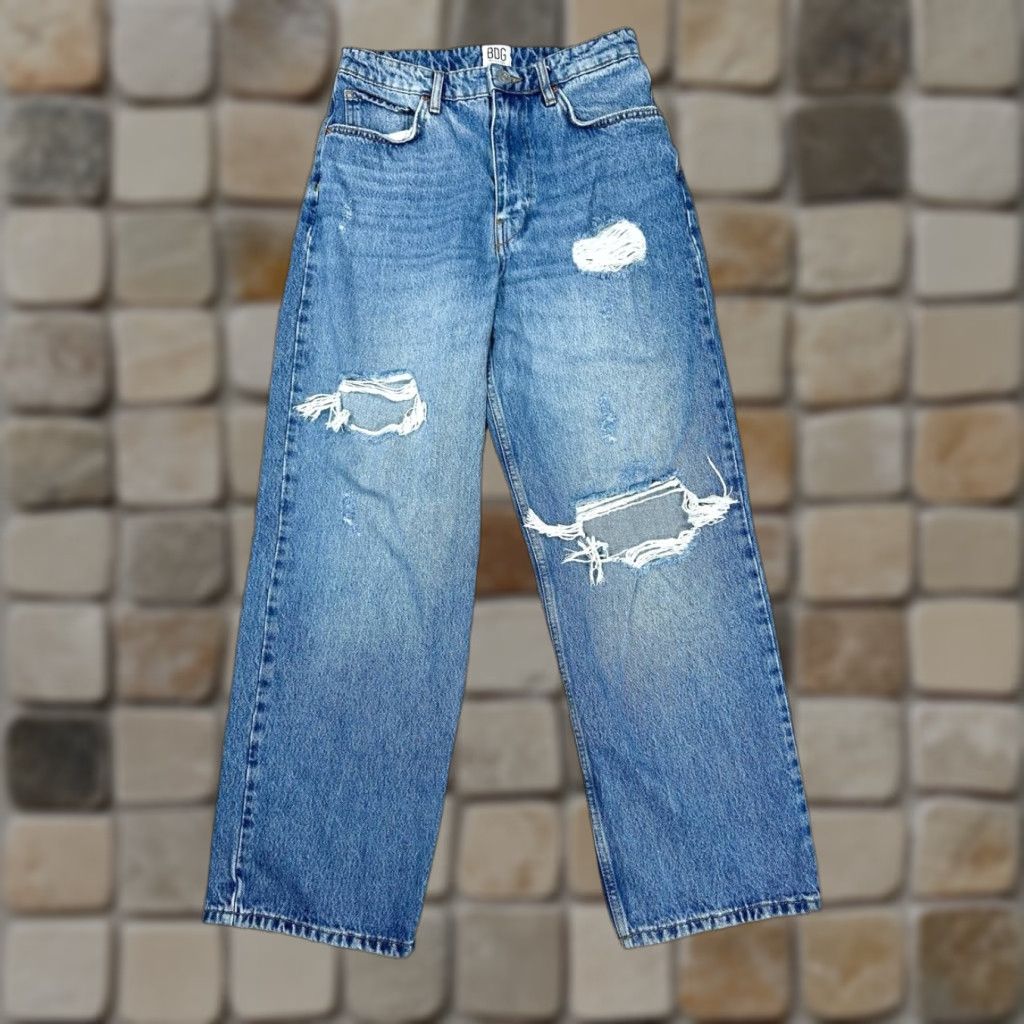Urban Outfitters VINTAGE Urban Outfitters Jeans Womens 27 High Rise Straight Light Wash Denim Boyfriend Style Size 27" / US 4 / IT 40 - 1 Thumbnail