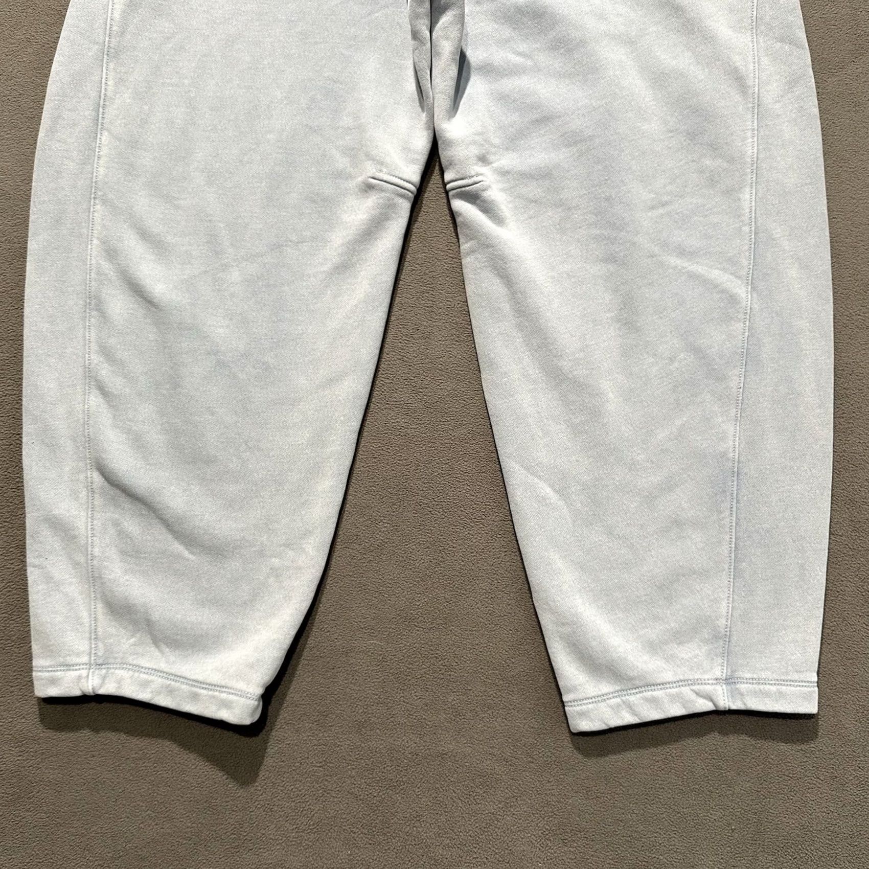 American Eagle Outfitters VINTAGE American Eagle Sweatpants Mens Large Light Blue Barrel Wide Leg Fleece Casual Size US 33 - 6 Thumbnail