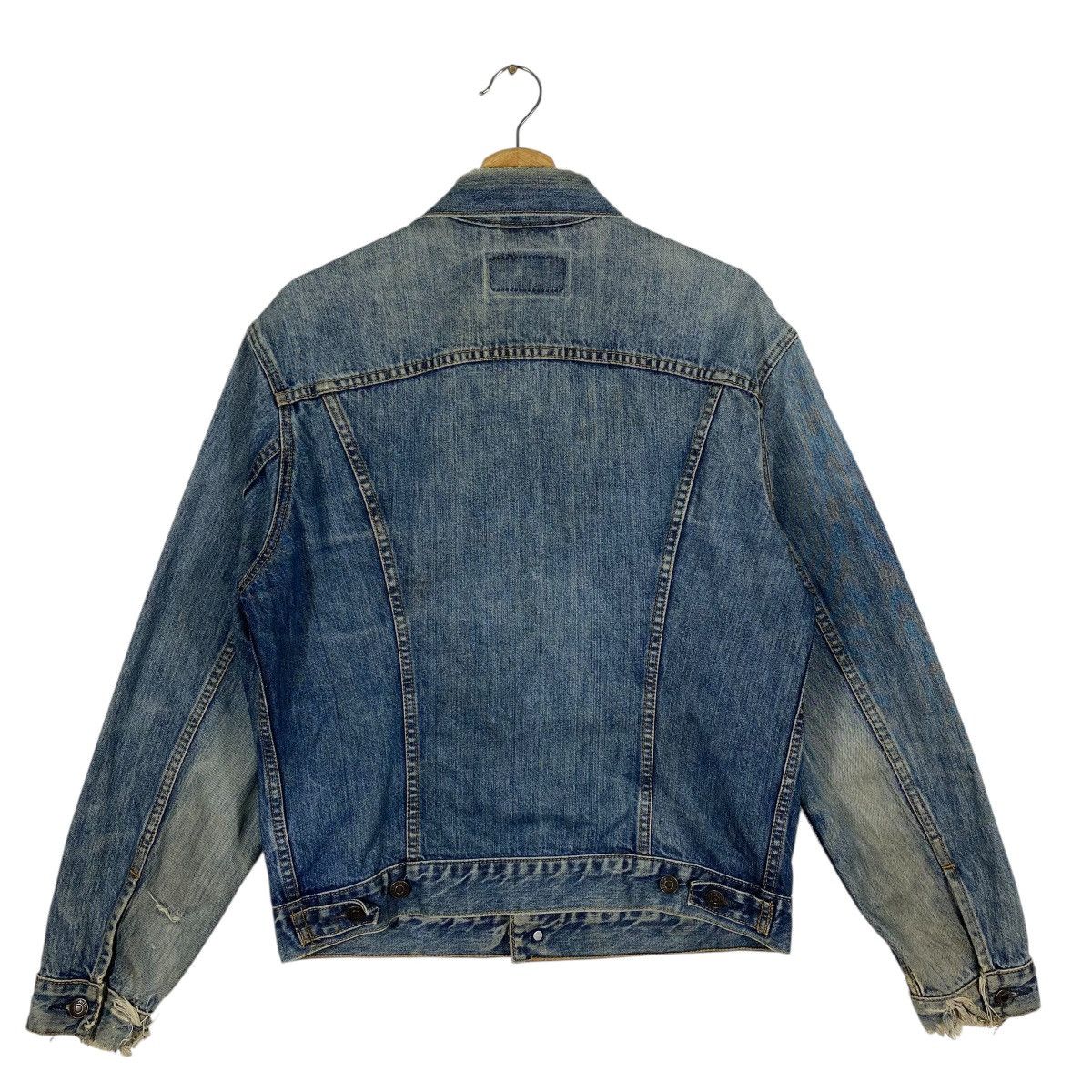 Levi's Levi's Type III Denim Trucker Distressed Jacket L Size Size US L / EU 52-54 / 3 - 16 Thumbnail