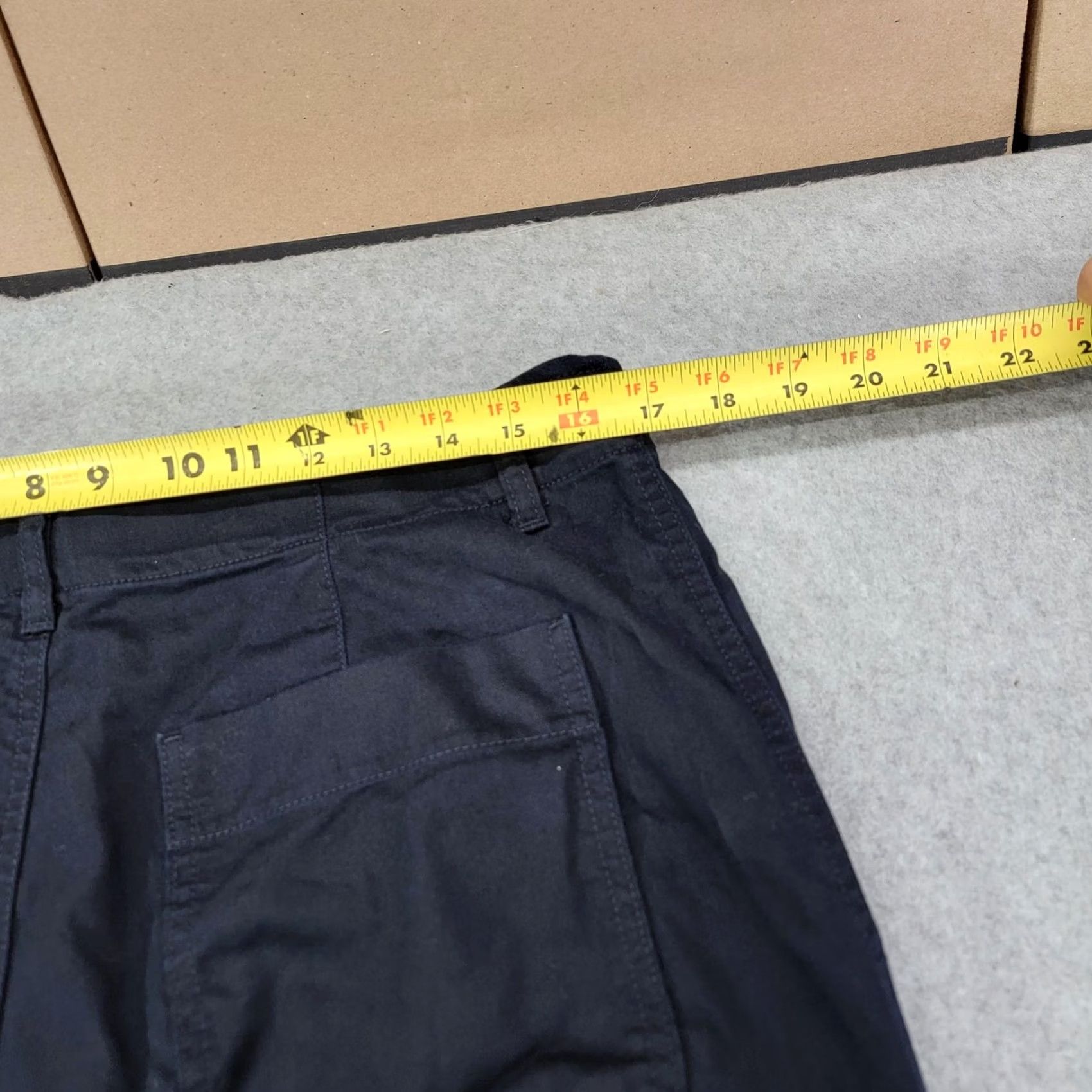 Uniqlo Uniqlo Pants Mens 30x28 Black Chino Relaxed Canvas Utility Workwear Pants Size US 30 / EU 46 - 6 Thumbnail