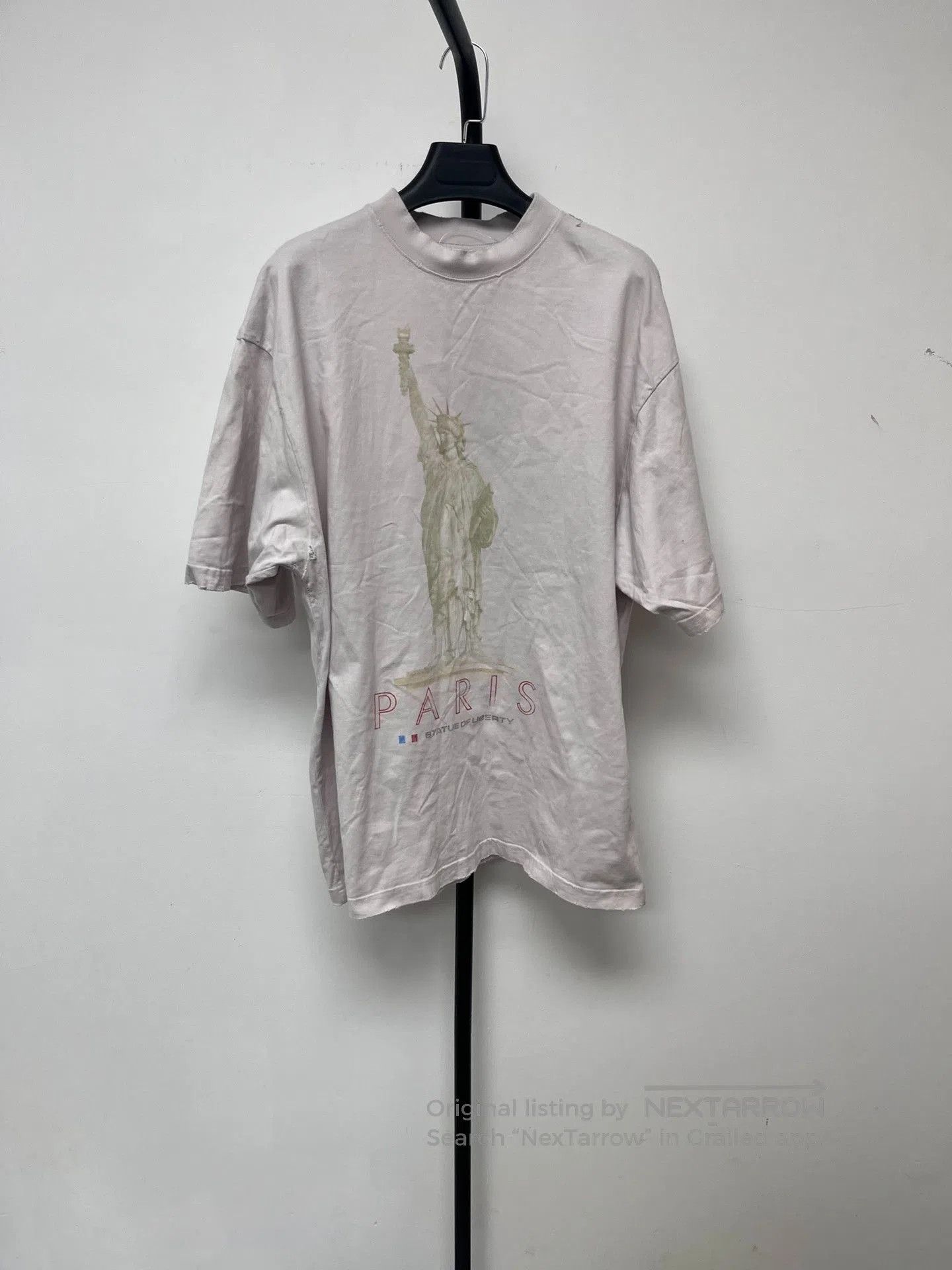 Balenciaga Balenciaga Statue of Liberty Letter Print T-Shirt. Size US S / EU 44-46 / 1 - 1 Thumbnail