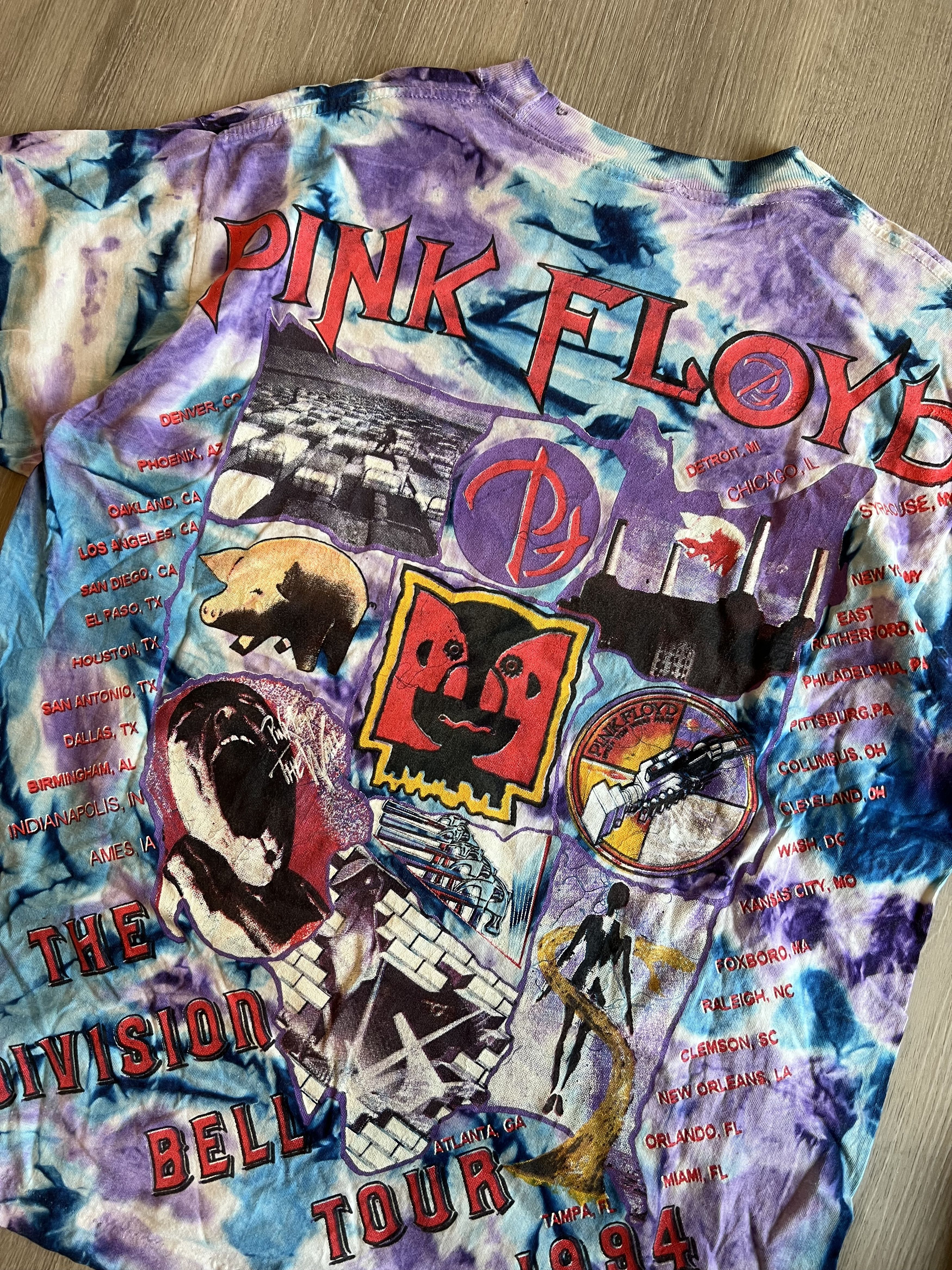 Pink Floyd 1994 Division Bell Tour Tee Tie Dye Size US XL / EU 56 / 4 - 6 Thumbnail