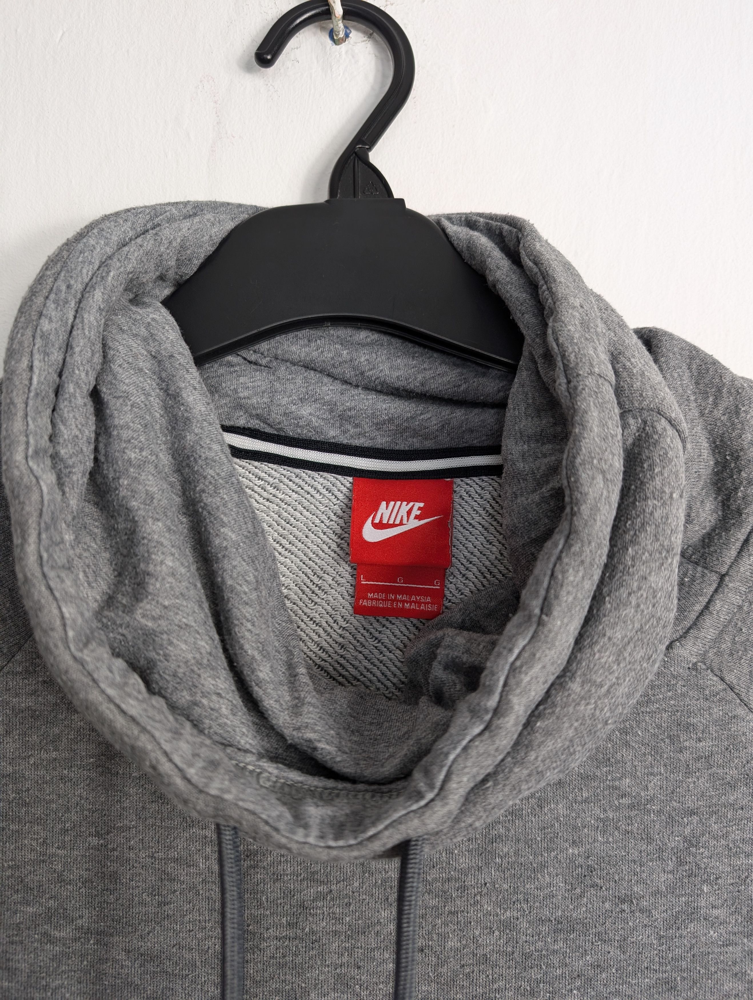 Nike Nike Sportswear Funnel Neck Sweatshirt Women's Size L / US 10 / IT 46 - 4 Thumbnail