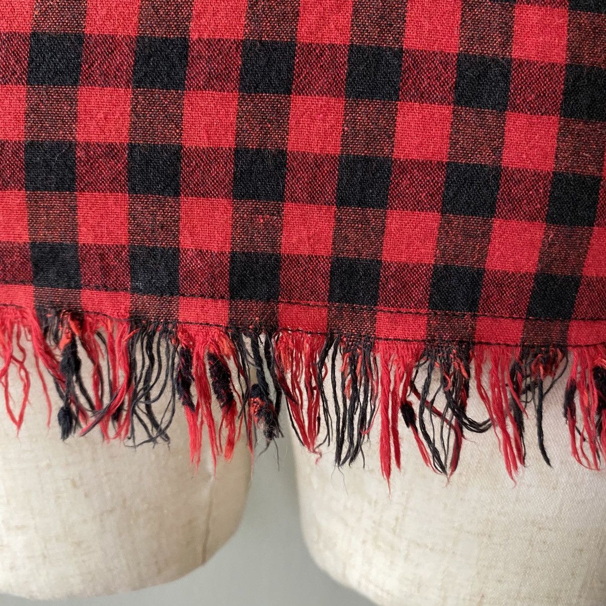 Designer × Japanese Brand GARULA Y2K Punk Red Black Check Frayed Shirt Size M / US 6-8 / IT 42-44 - 7 Thumbnail