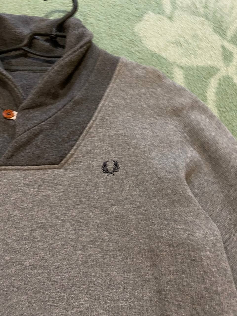 Fred Perry Vintage Fred Perry Gray Streetwear Sweater Size US M / EU 48-50 / 2 - 5 Thumbnail