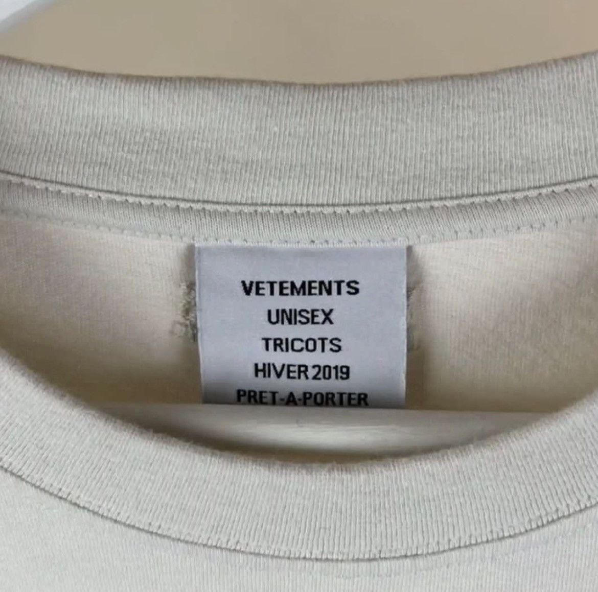 Vetements AW19 “SunDAY “ Oversized T-Shirt Size US S / EU 44-46 / 1 - 5 Thumbnail