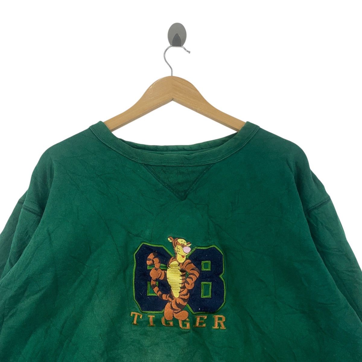 Disney Vintage TIGGER DISNEY STORE Crewneck Pullover Sweatshirt Size US L / EU 52-54 / 3 - 2 Thumbnail