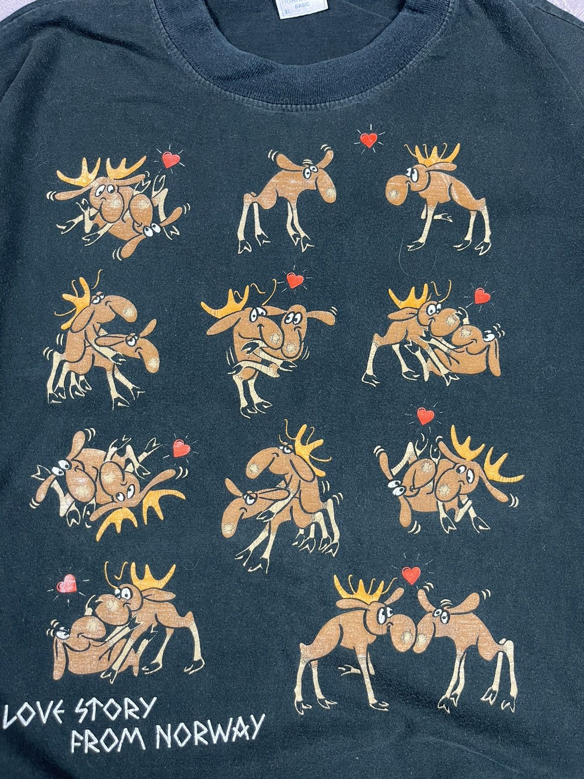 Vintage 90s Vintage Love Story From Norway Fun Deer Sex T-shirt Size US XL / EU 56 / 4 - 3 Thumbnail