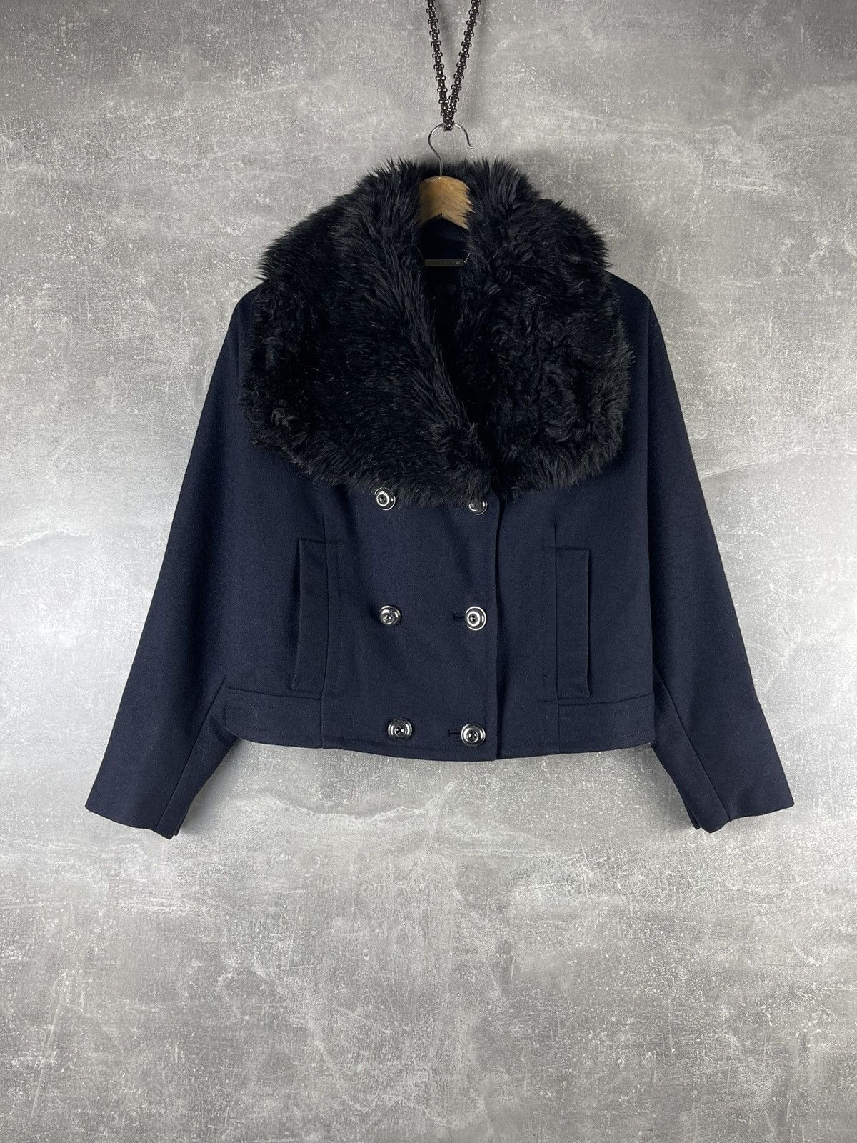 Juicy Couture Y2K Juicy Couture Cropped Wool Jacket Faux Fur Collar Blue Size L / US 10 / IT 46 - 1 Thumbnail