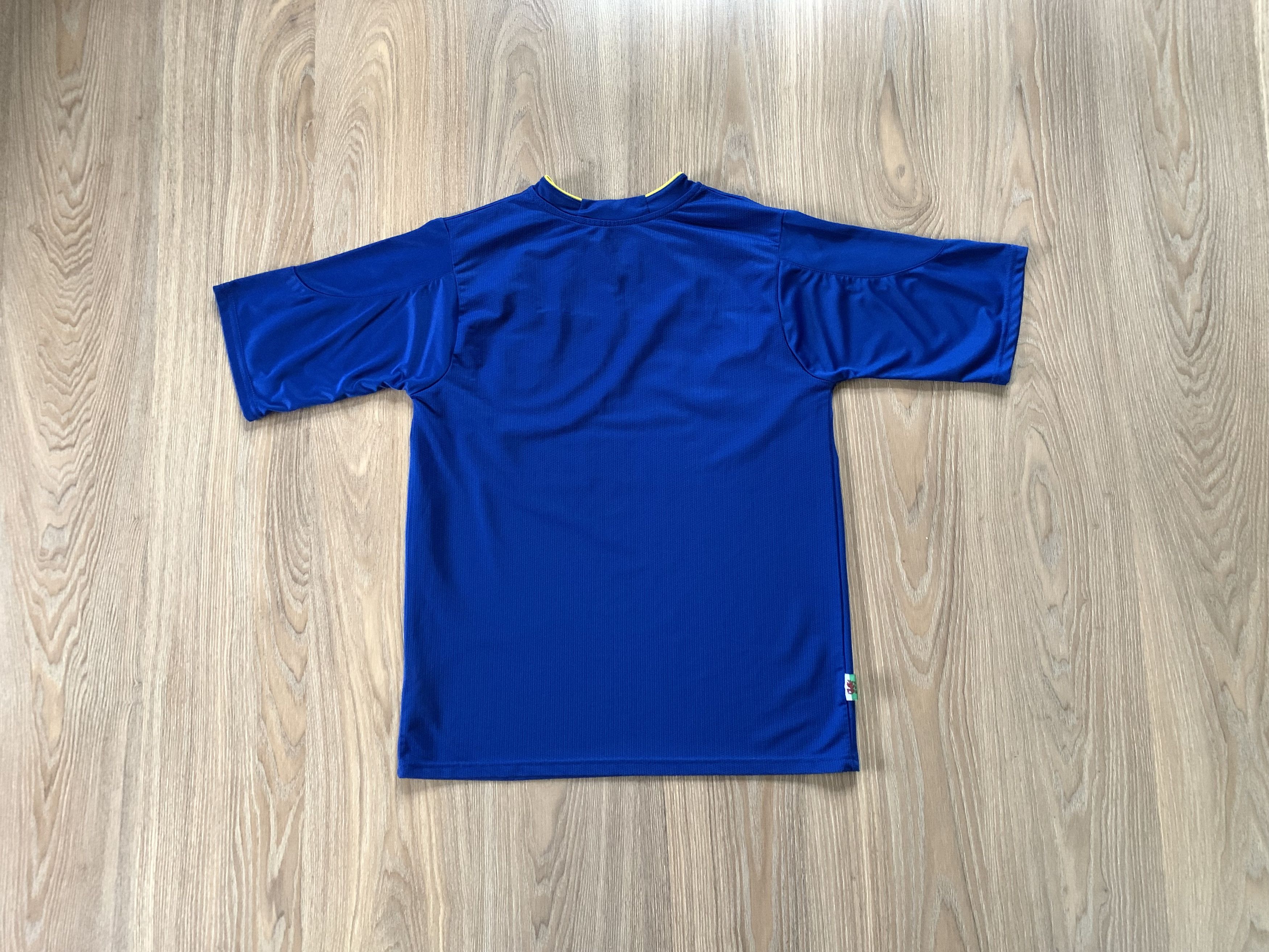 Puma × Vintage Vintage Puma Cardiff Home Shirt 2010-2011 Size US S / EU 44-46 / 1 - 2 Thumbnail