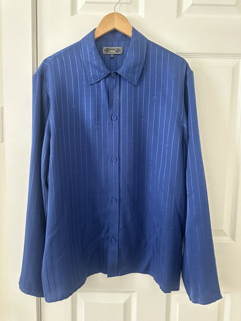 Kith Kith Crest Logo Boxy Collared Silk Overshirt - Bow Blue Size US XL / EU 56 / 4 - 5 Thumbnail