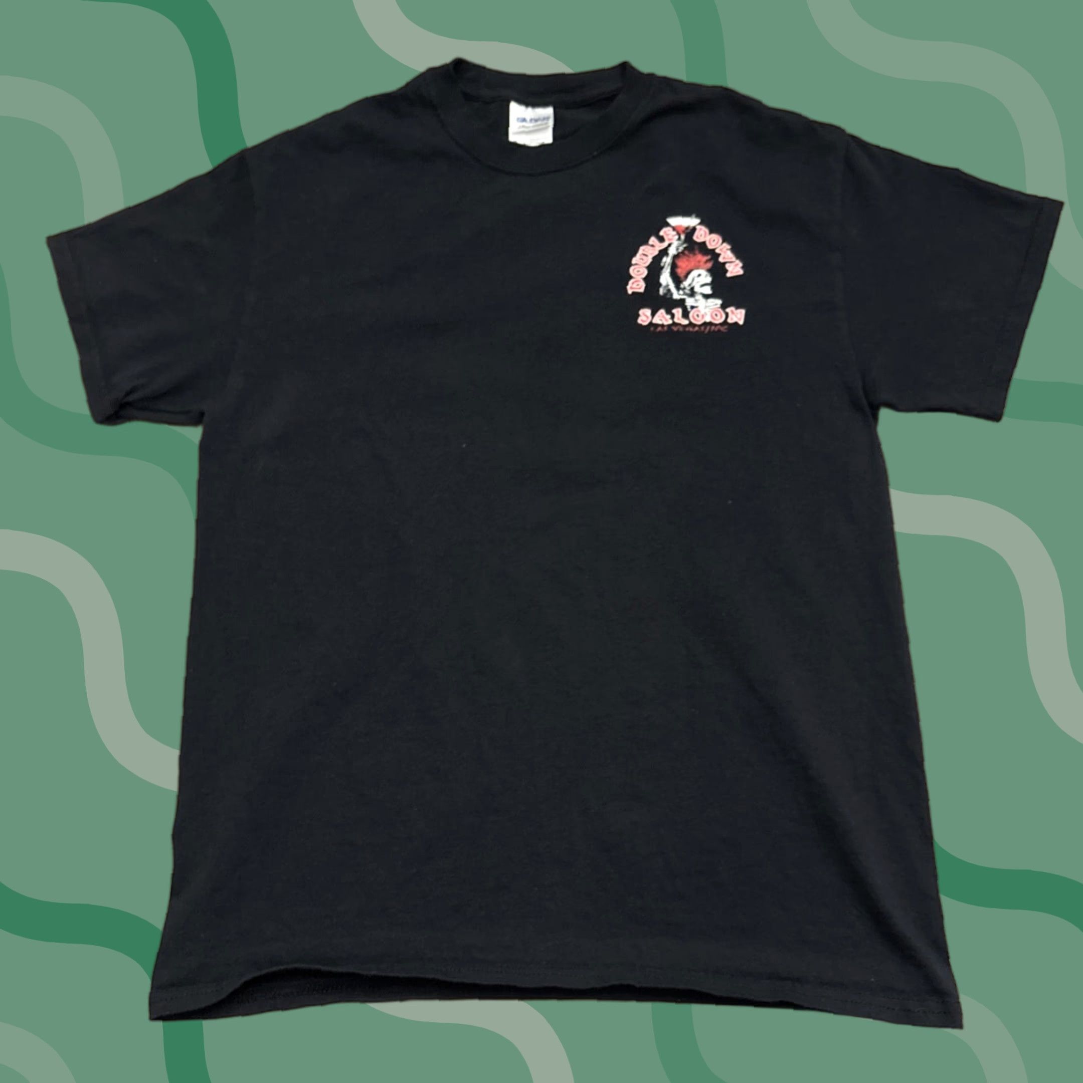 Gildan VINTAGE Gildan Ultra Cotton Double Down Saloon Las Vegas T-Shirt Sz M Black Men Graphic Shirt Size US M / EU 48-50 / 2 - 1 Thumbnail