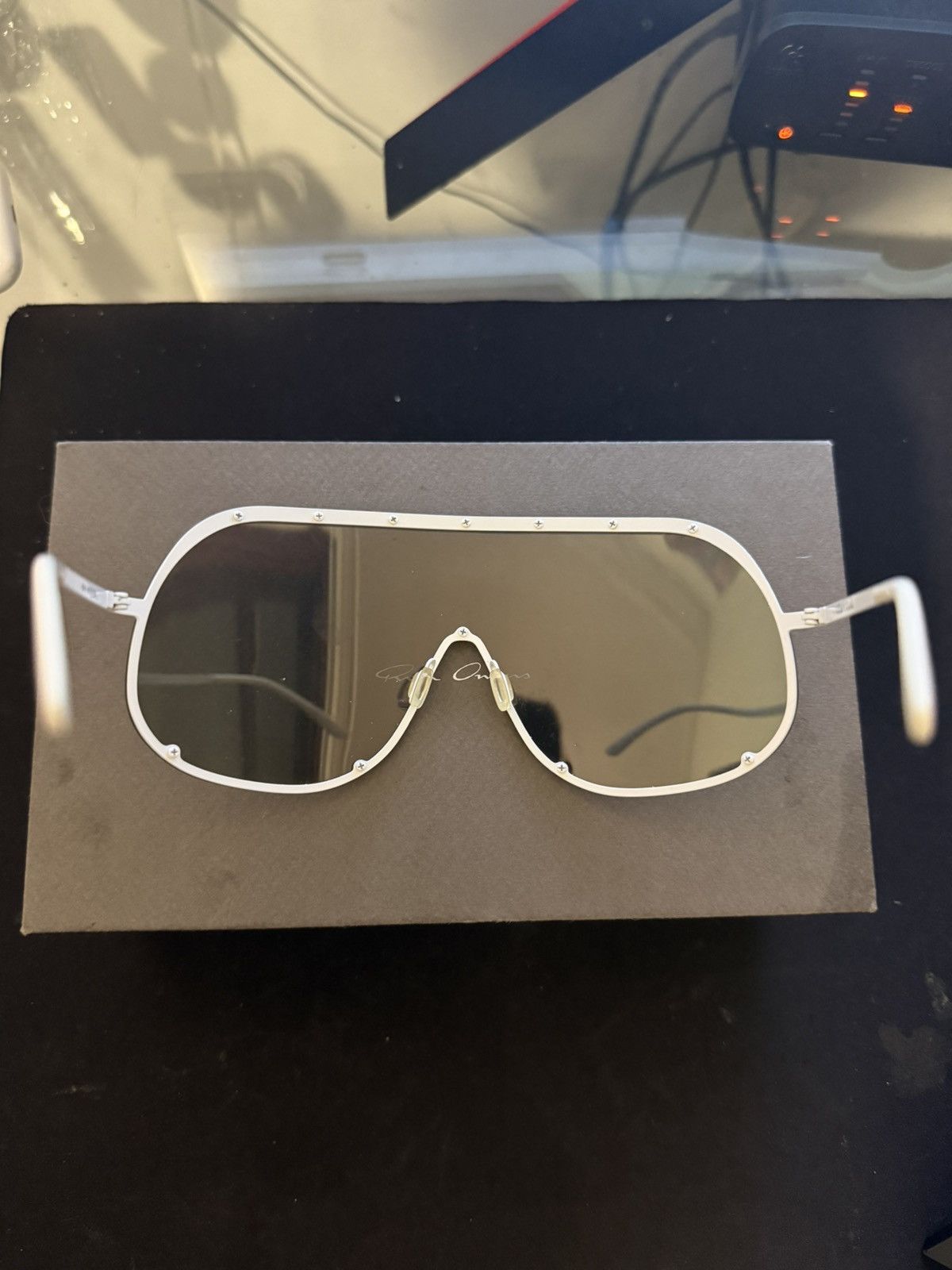 Rick Owens Rick Owens Shield Sunglasses Size ONE SIZE - 5 Thumbnail
