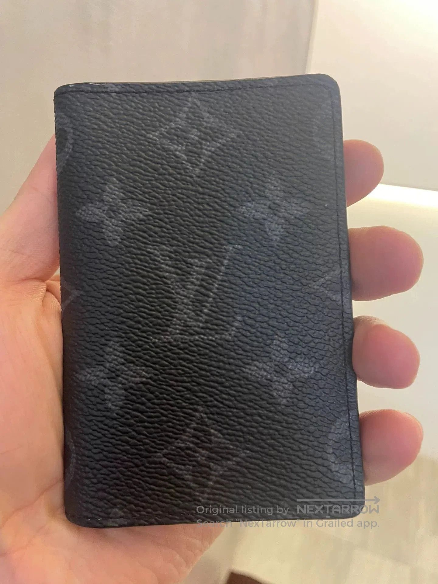 Louis Vuitton Louis Vuitton Monogram Chip Card Holder. Size ONE SIZE - 1 Thumbnail