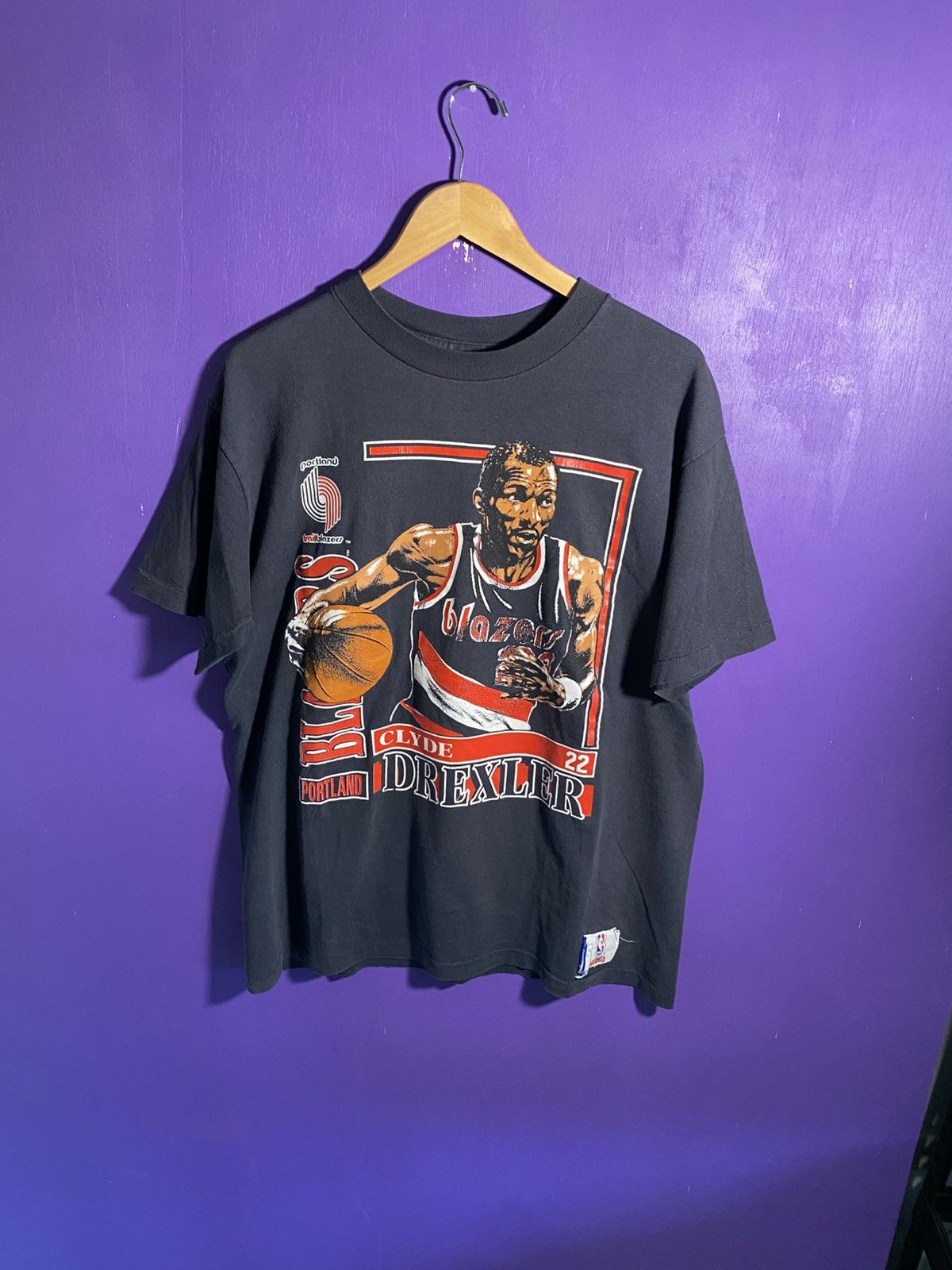 Nutmeg Vintage 1990 Nutmeg Trailblazers Clyde Drexler player tee Size US XL / EU 56 / 4 - 1 Thumbnail