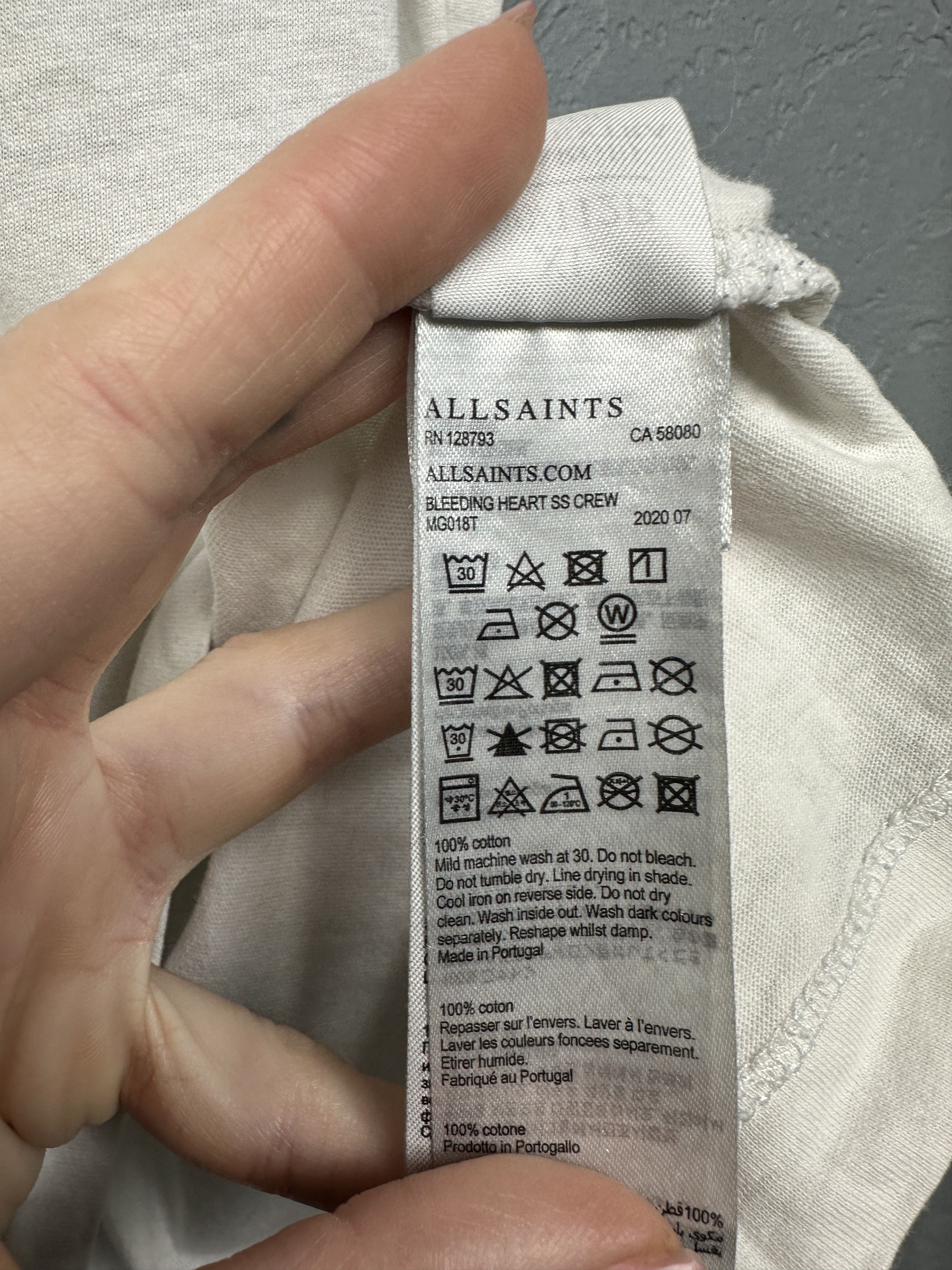 Allsaints Allsaints Mens Bleeding Heart Crew Neck T-Shirt Size US XL / EU 56 / 4 - 8 Thumbnail