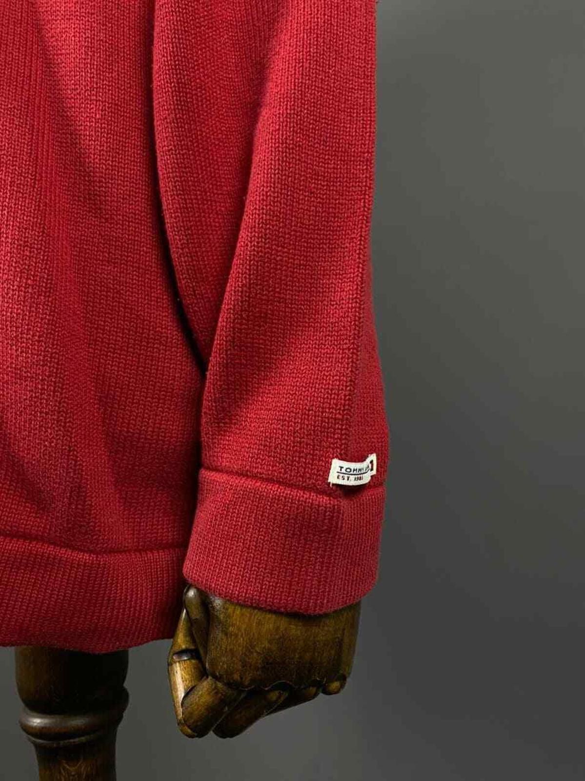 Tommy Hilfiger Vintage Tommy Hilfiger Jeans Crew Neck Sweater Size L Size US L / EU 52-54 / 3 - 5 Thumbnail