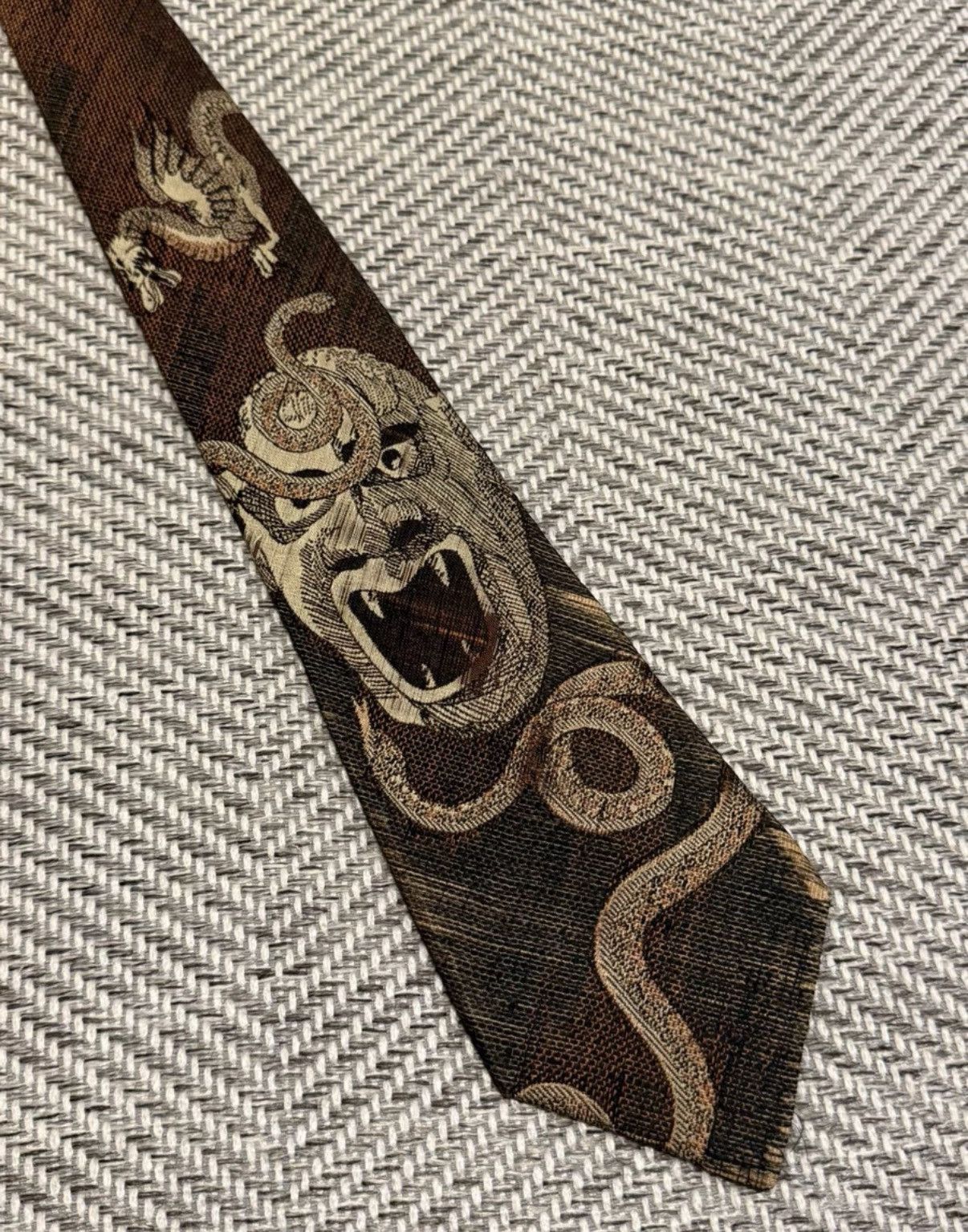 Jean Paul Gaultier Jean Paul Gaultier HOMME Stone Mask Tie K24 Size ONE SIZE - 1 Thumbnail