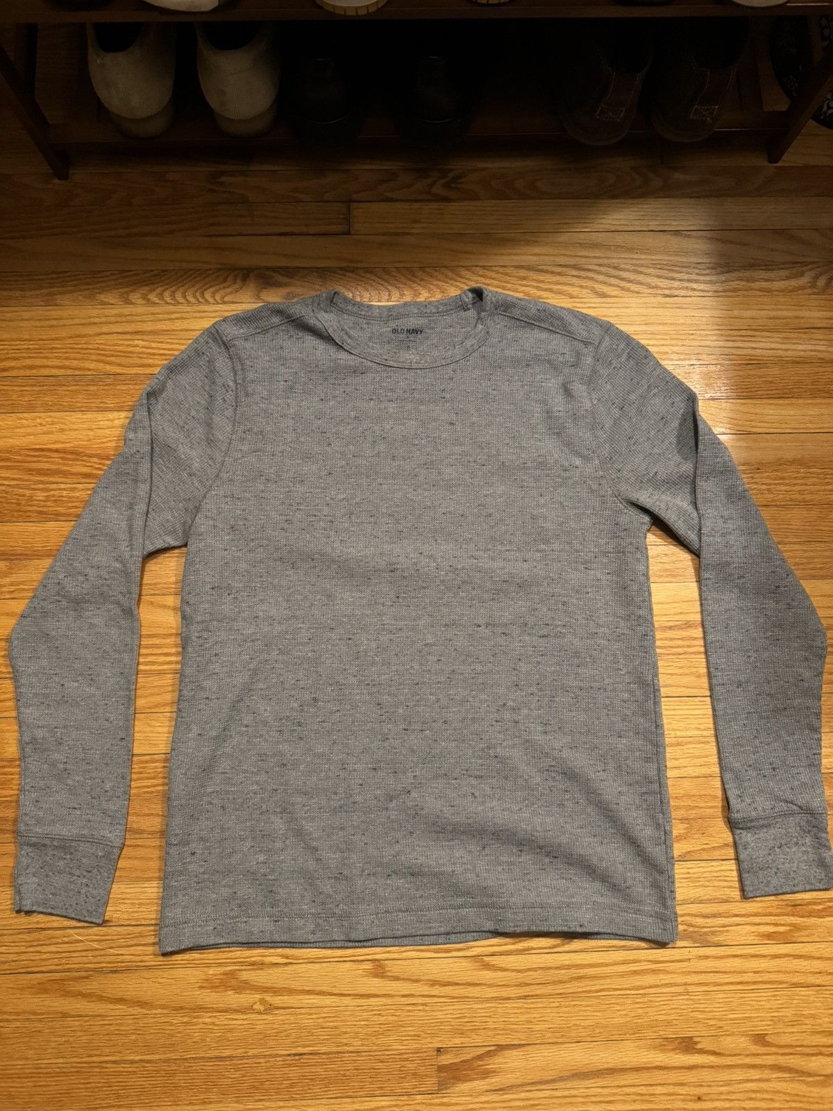 Old Navy Old Navy gray thermal Size US M / EU 48-50 / 2 - 1 Thumbnail