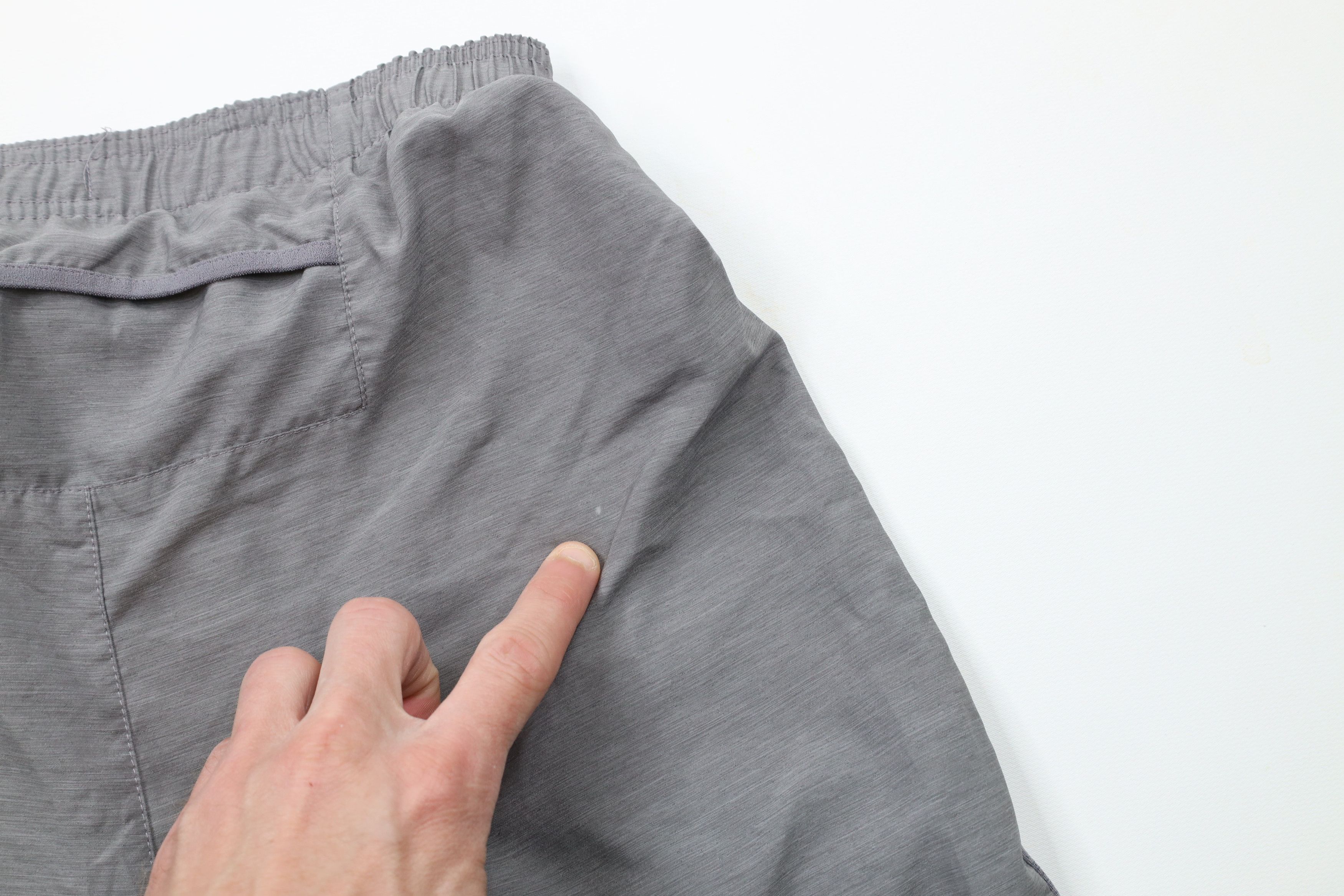Nike × Vintage Vintage Nike Reflective Swoosh Above Knee Shorts Gray Size US 32 / EU 48 - 12 Thumbnail