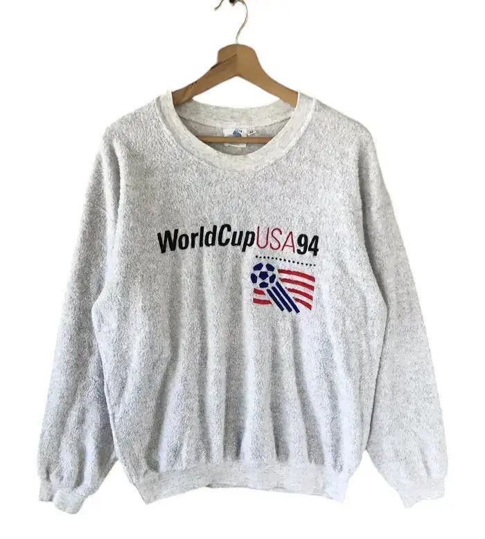 Vintage Vintage 90's Fifa World Cup USA Fleece Sweatshirts Size US M / EU 48-50 / 2 - 1 Thumbnail