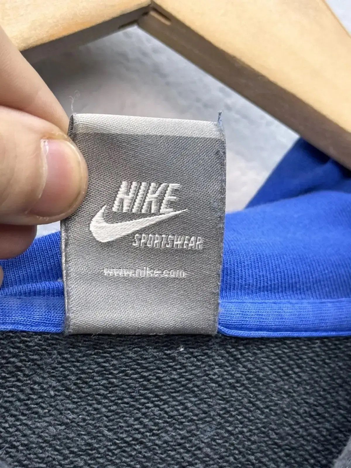 Nike × Vintage Vintage Nike Inter Milan Y2K Hoodie Blockkore Style Size US L / EU 52-54 / 3 - 9 Thumbnail