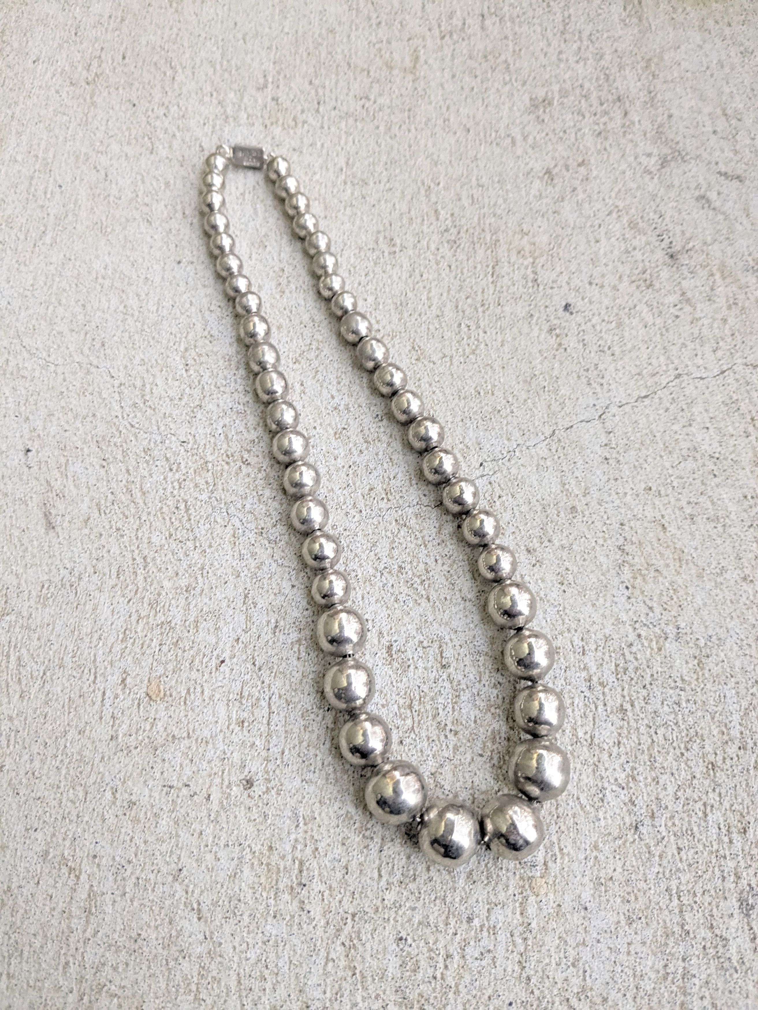 Sterling Silver Sterling Silver Necklace Ball Round Graduated Beads 18" Size ONE SIZE - 1 Thumbnail
