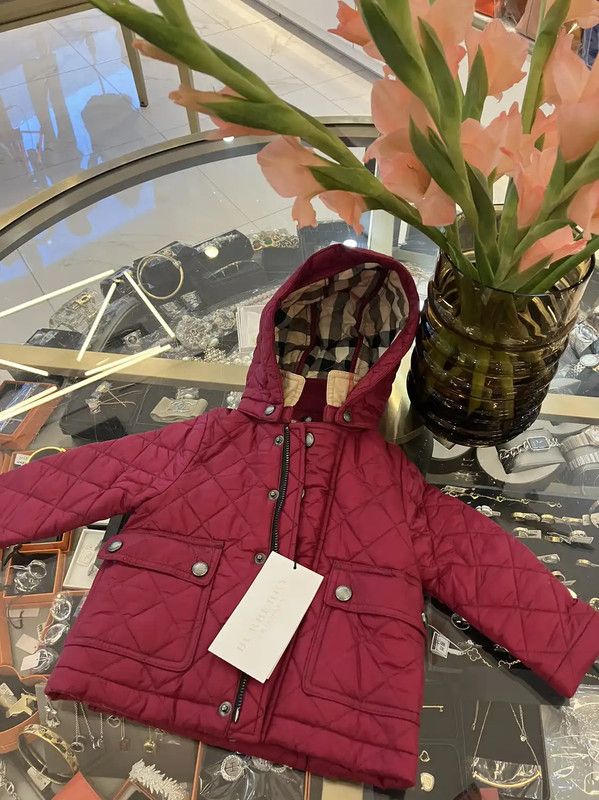 Burberry Burberry Women's Winter Short Quilted Jacket Size XXS / US 00 / IT 34 - 1 Thumbnail