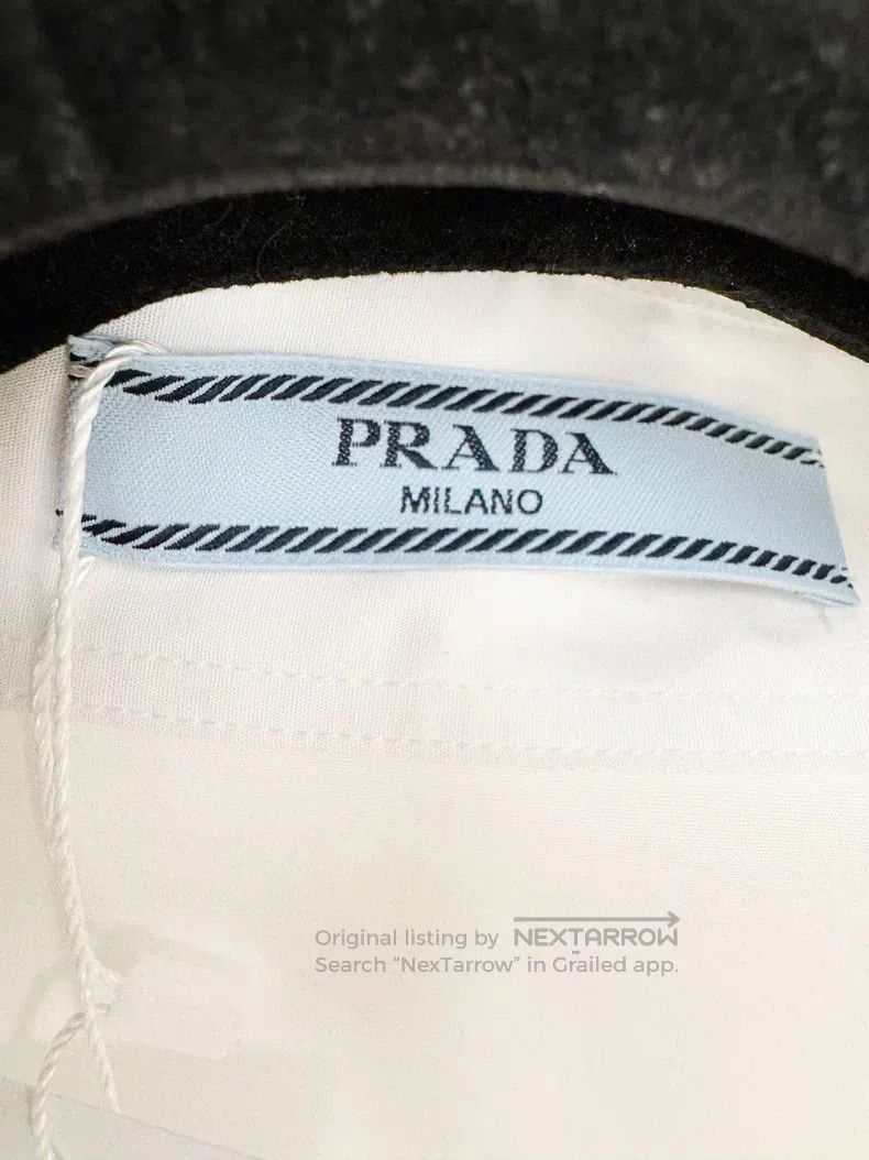Prada Prada White metal triangle logo shirt Size XXS / US 00 / IT 34 - 2 Thumbnail