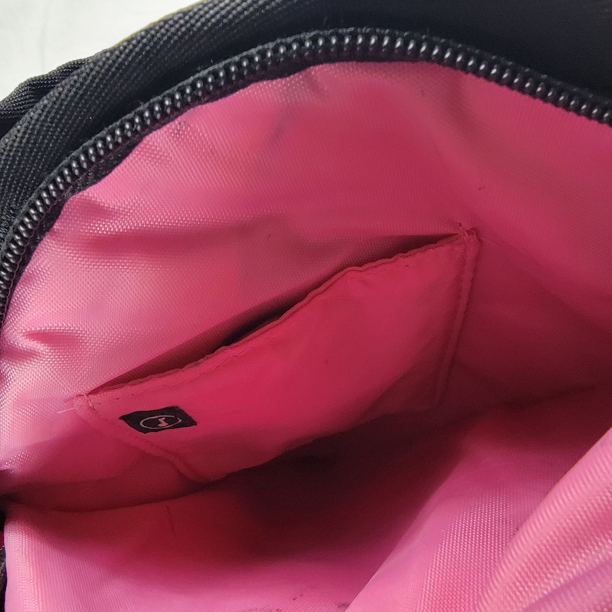 Nike Nike Pink Black Backpack School College Camping Hiking Trave Size ONE SIZE - 12 Thumbnail