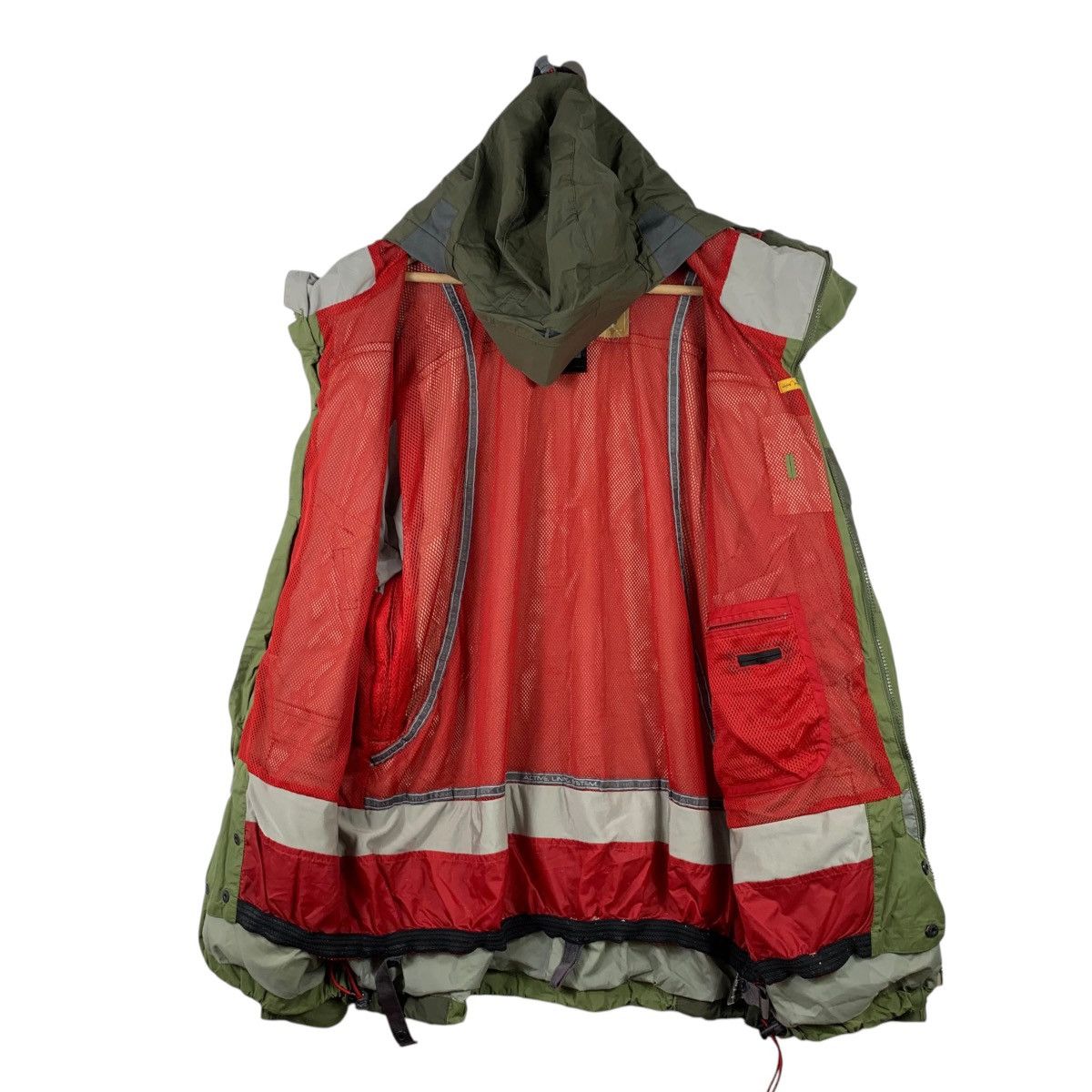 Analog Vintage ANALOG x BURTON Escape Route Q Stealth Jacket Parka Size US L / EU 52-54 / 3 - 7 Thumbnail