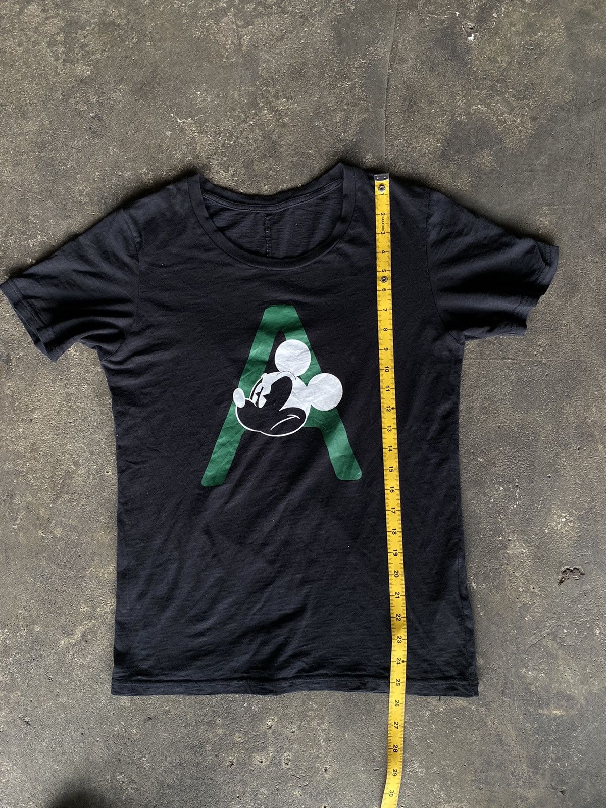 Disney × Undercover UDERCOVER X UNQLO TSHIRT Size US M / EU 48-50 / 2 - 9 Thumbnail