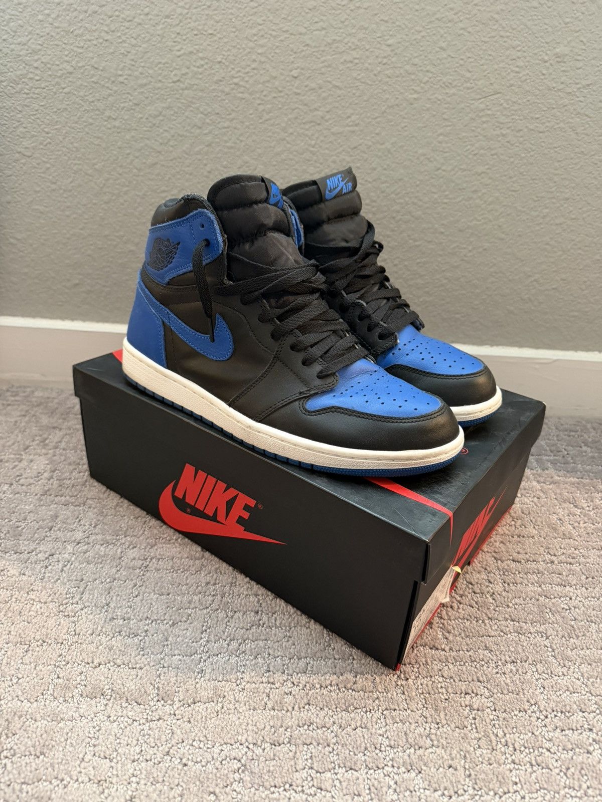 Jordan Brand 2017 Jordan 1 Royal Blue Size US 10 / EU 43 - 1 Thumbnail