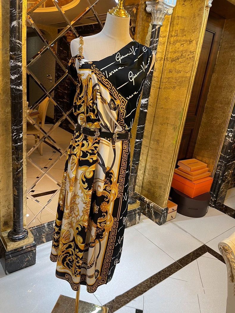 Versace Versace Asymmetrical mulberry silk dress dress Size M / US 6-8 / IT 42-44 - 1 Thumbnail