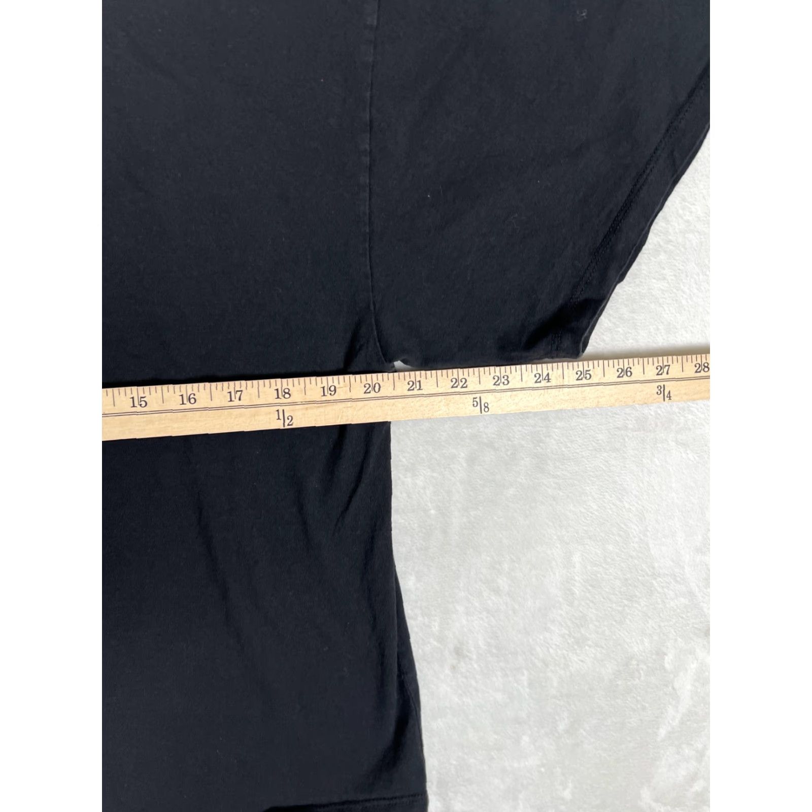 Vintage Billie Eilish T-Shirt Black Large Graphic Print Crew Neck Short Sleeve Music Tee Mens Large Size US L / EU 52-54 / 3 - 5 Thumbnail