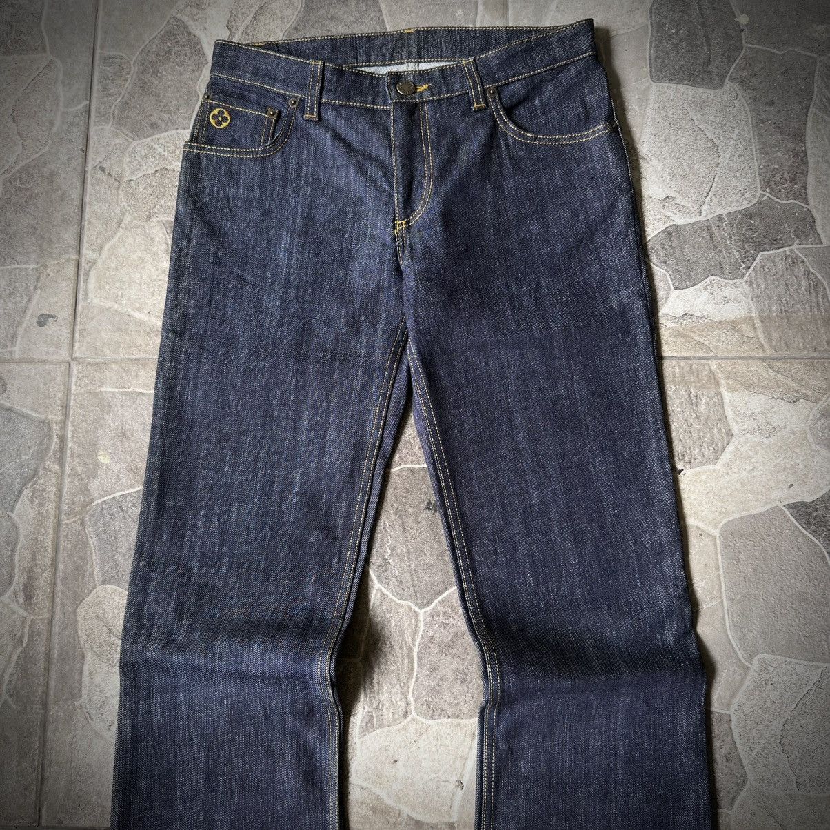 Louis Vuitton Vintage Louis Vuitton Boot cut Jeans Raw Indigo Size US 28 / EU 44 - 4 Thumbnail