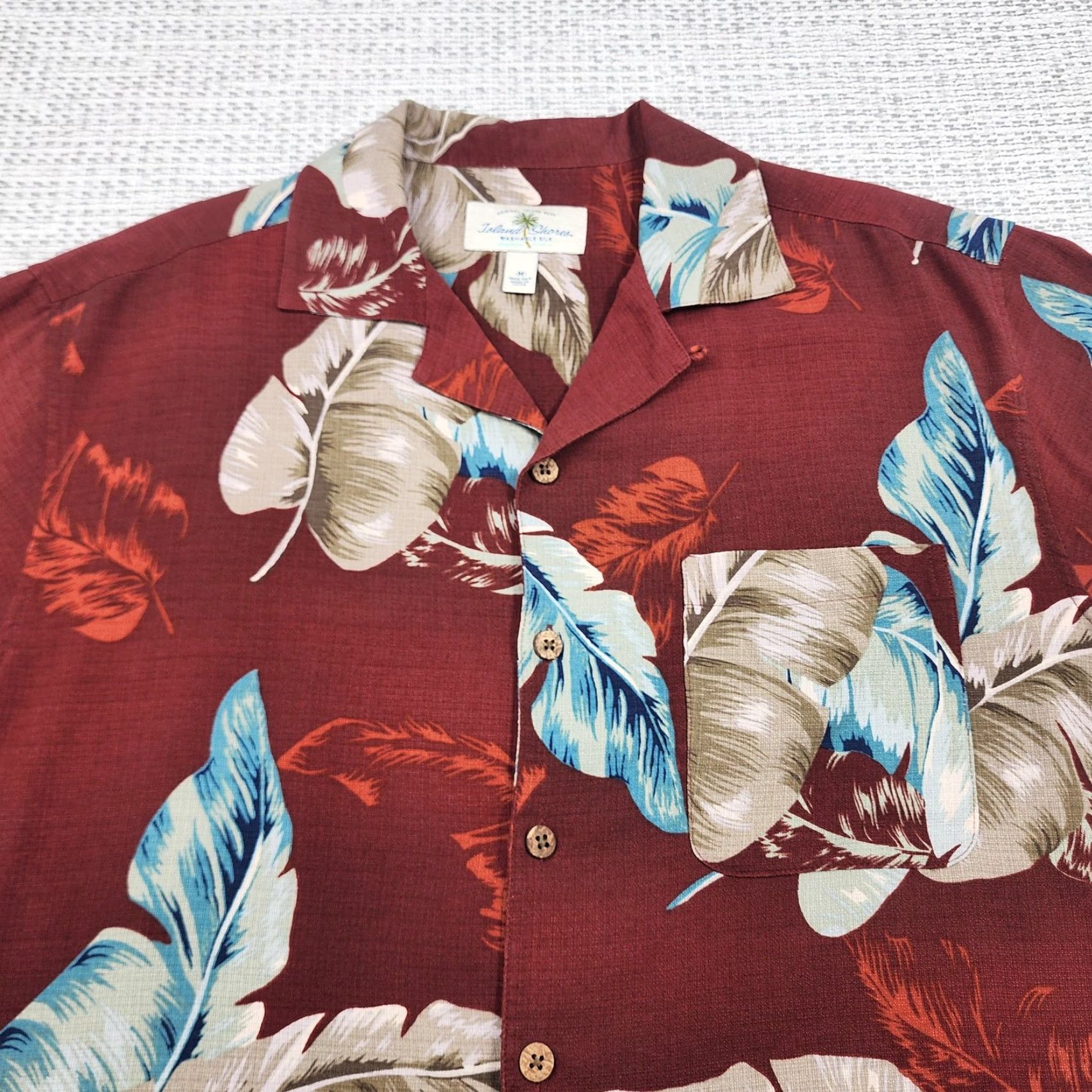 Vintage Island Shores Shirt Mens Medium Red Silk Hawaiian Aloha Palm Print Beach Tropical Floral Camp Shirt M Size US M / EU 48-50 / 2 - 4 Thumbnail
