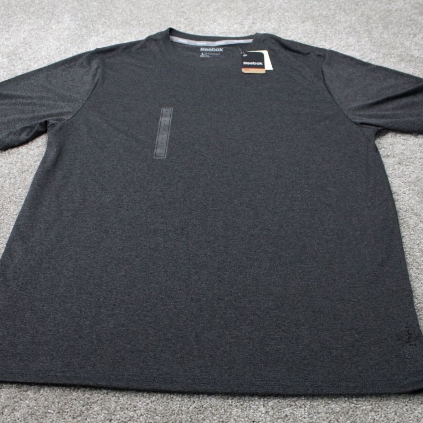 Reebok Reebok Shirt Mens L Gray Vector Tee NWT Polyester Pullover Crewneck Size US L / EU 52-54 / 3 - 2 Thumbnail