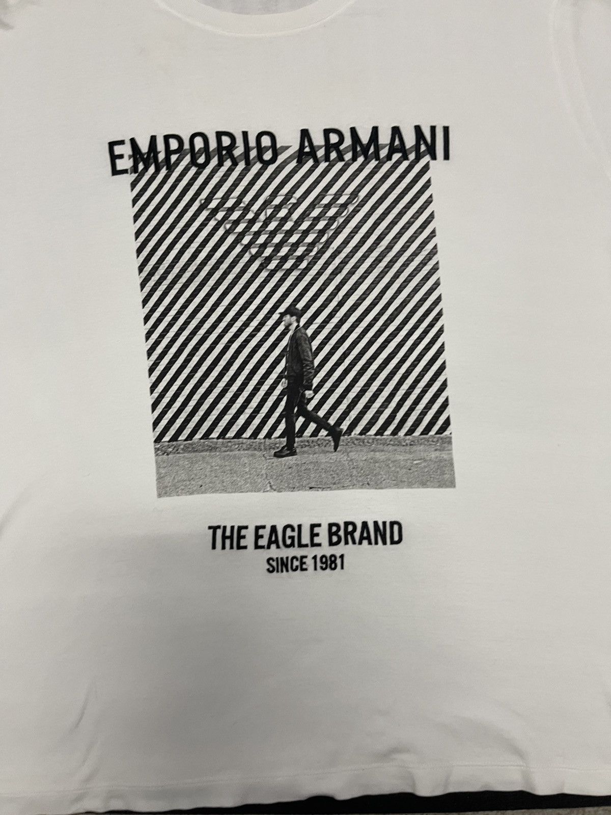 Emporio Armani 2000s EMPORIO ARMANI THE EAGLE BRAND PHOTO TEES XL Size US XL / EU 56 / 4 - 4 Thumbnail