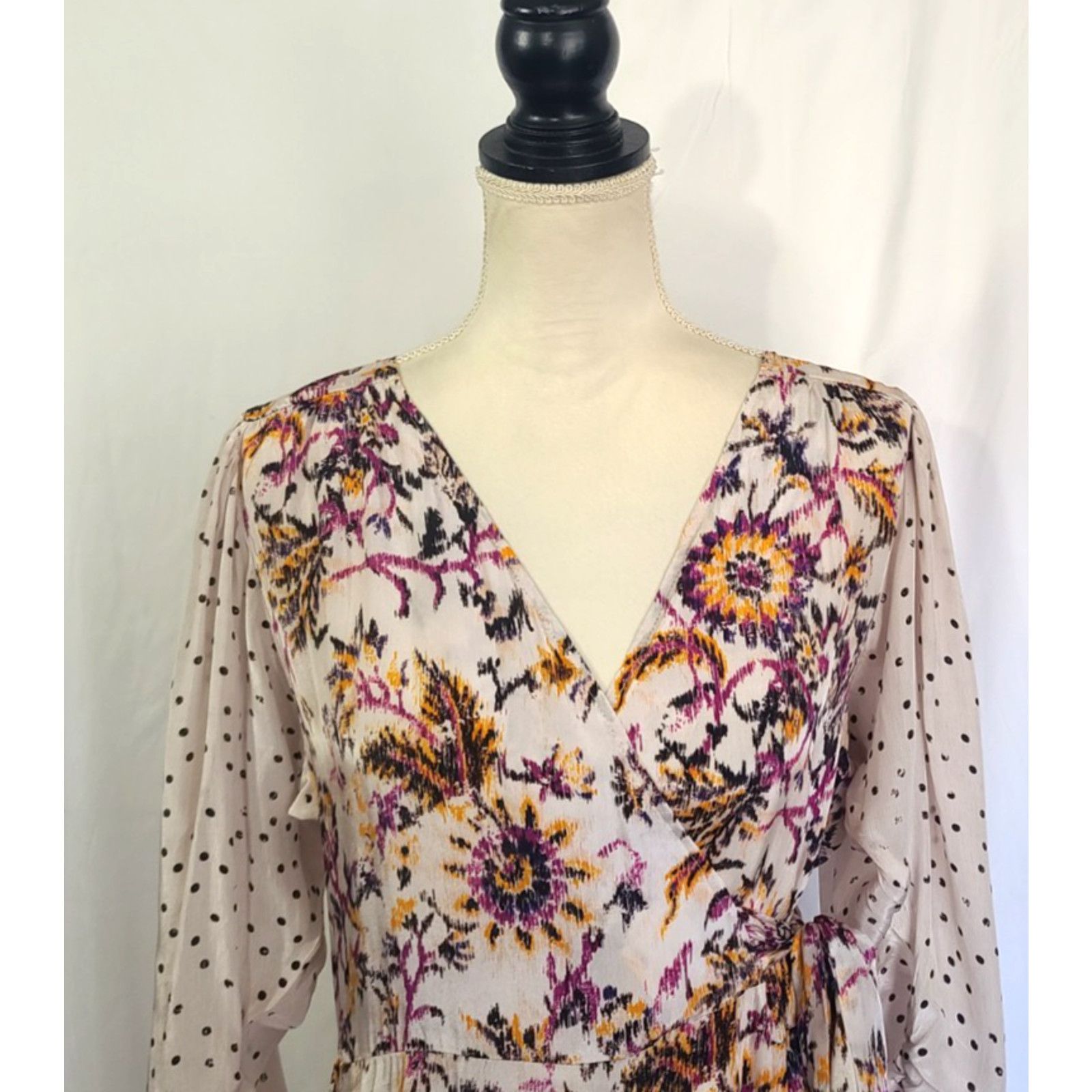 Other New W/Tag Mariacher Designer Cream Floral Wrap Maxi Dress L Size L / US 10 / IT 46 - 2 Thumbnail